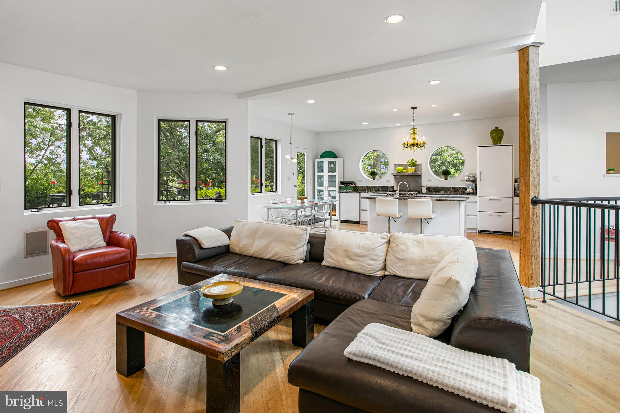 ROSSLYN - Residential