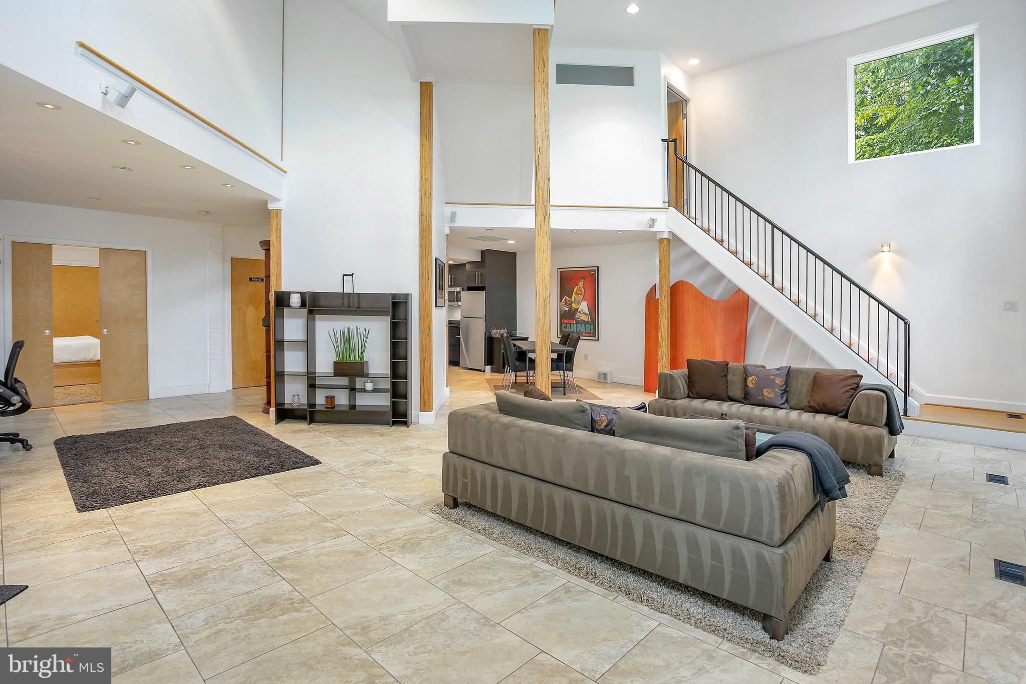 ROSSLYN - Residential