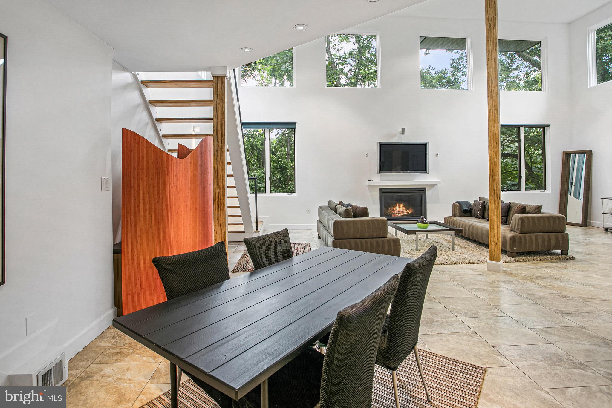 ROSSLYN - Residential