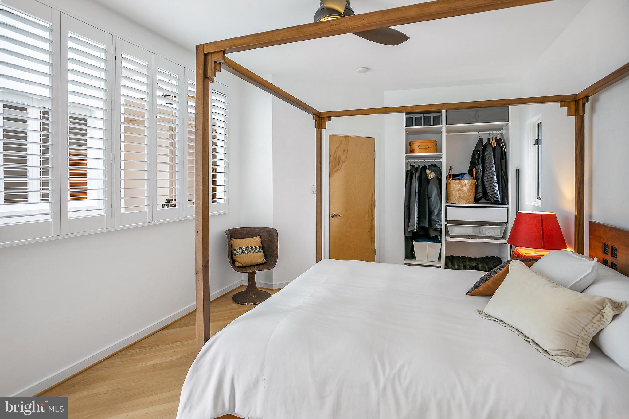 ROSSLYN - Residential