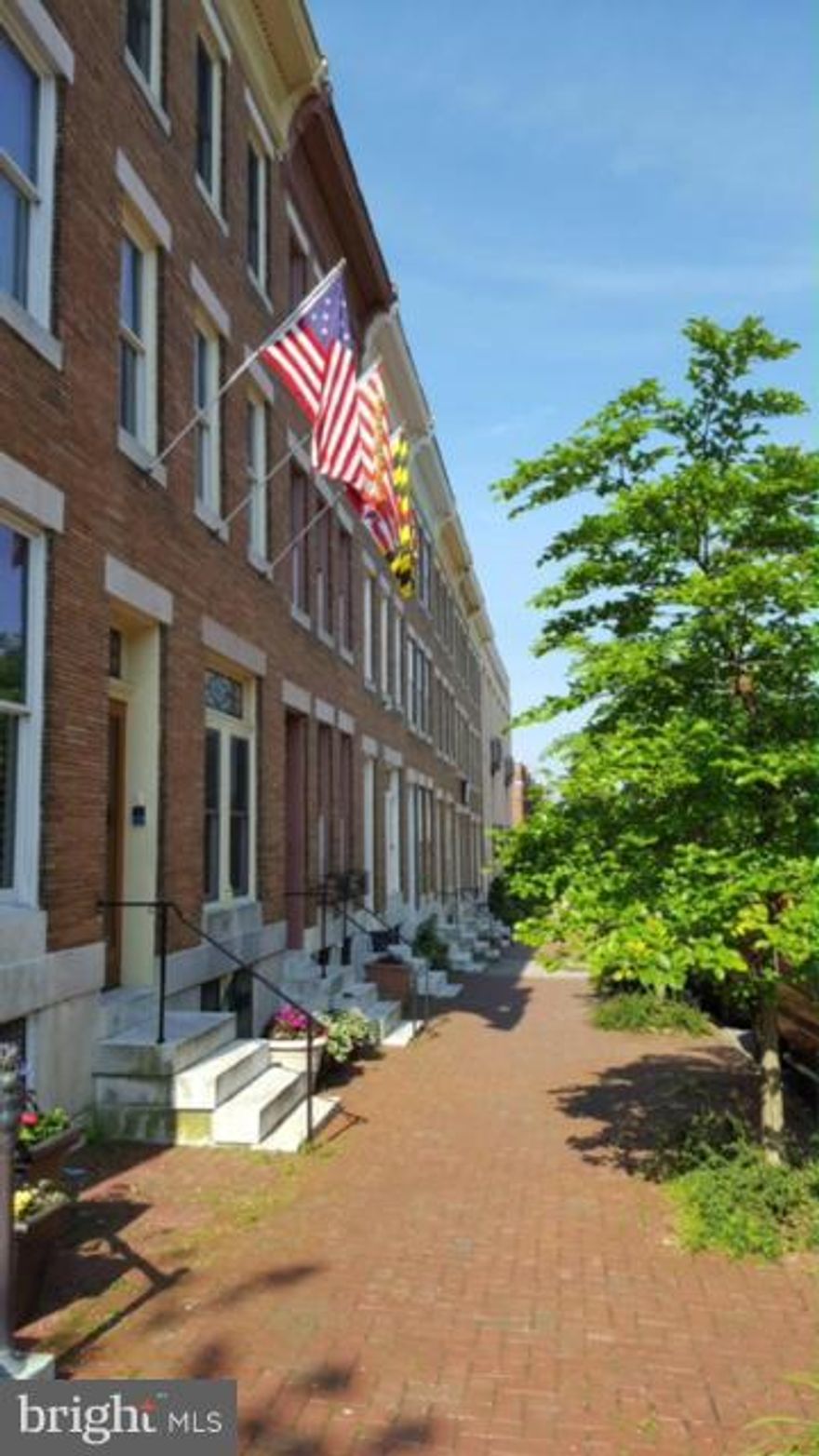 Park front custom renovation with large, bright gourmet eat-in kitchen opening to deck, yard & PARKING PAD. First floor living & dining rooms are separated by elegant circular staircase. Beautiful wood floors, high ceilings and lovely mantle piece. Elevator to all levels and deck off of master suite. Two BR on 2nd floor, one currently used as family room. Third master suite includes office.