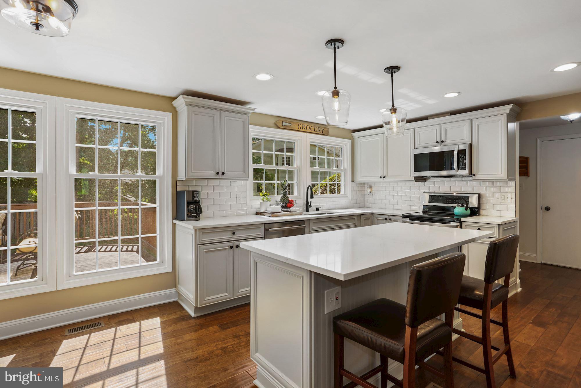 SHANNON STATION - Residential