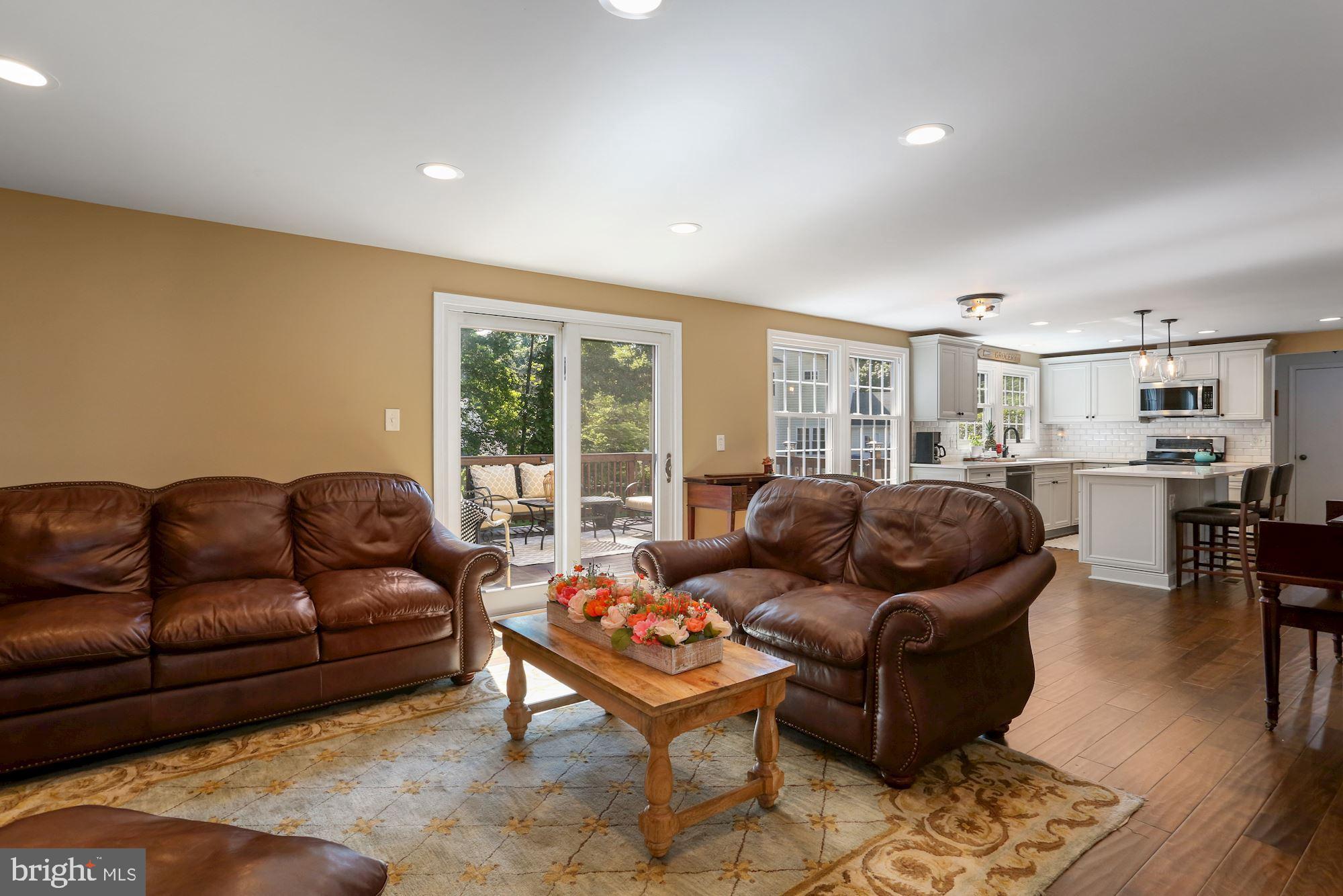 SHANNON STATION - Residential