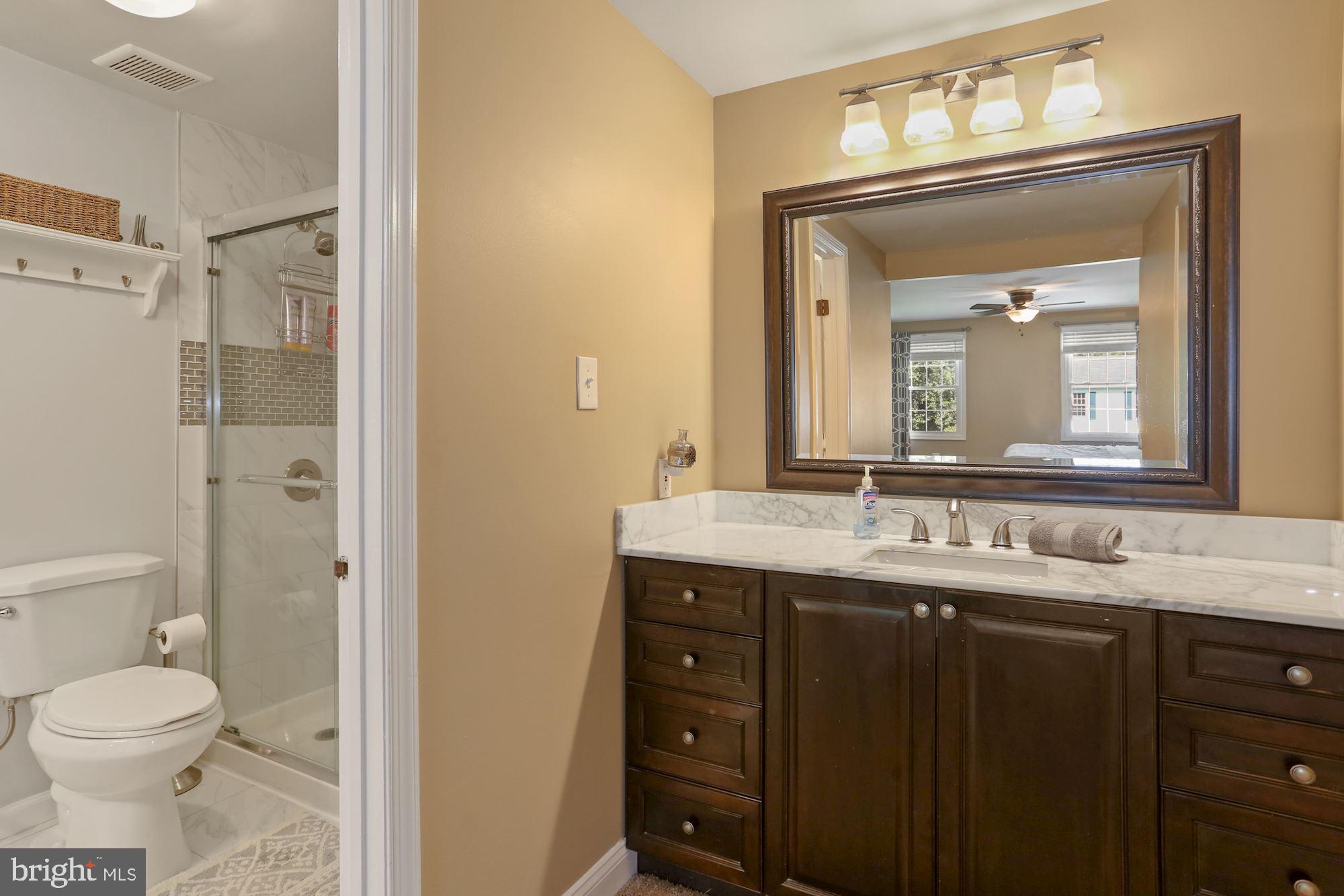 SHANNON STATION - Residential