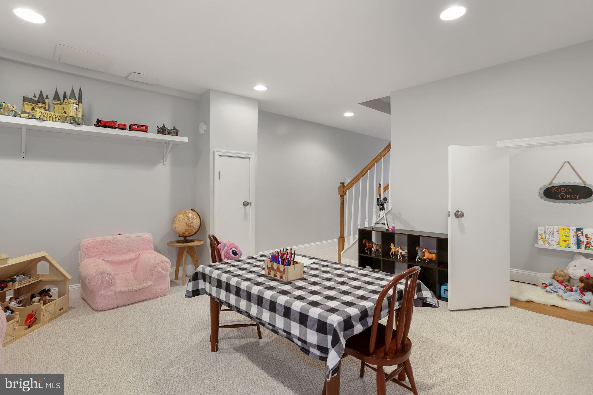 SHANNON STATION - Residential