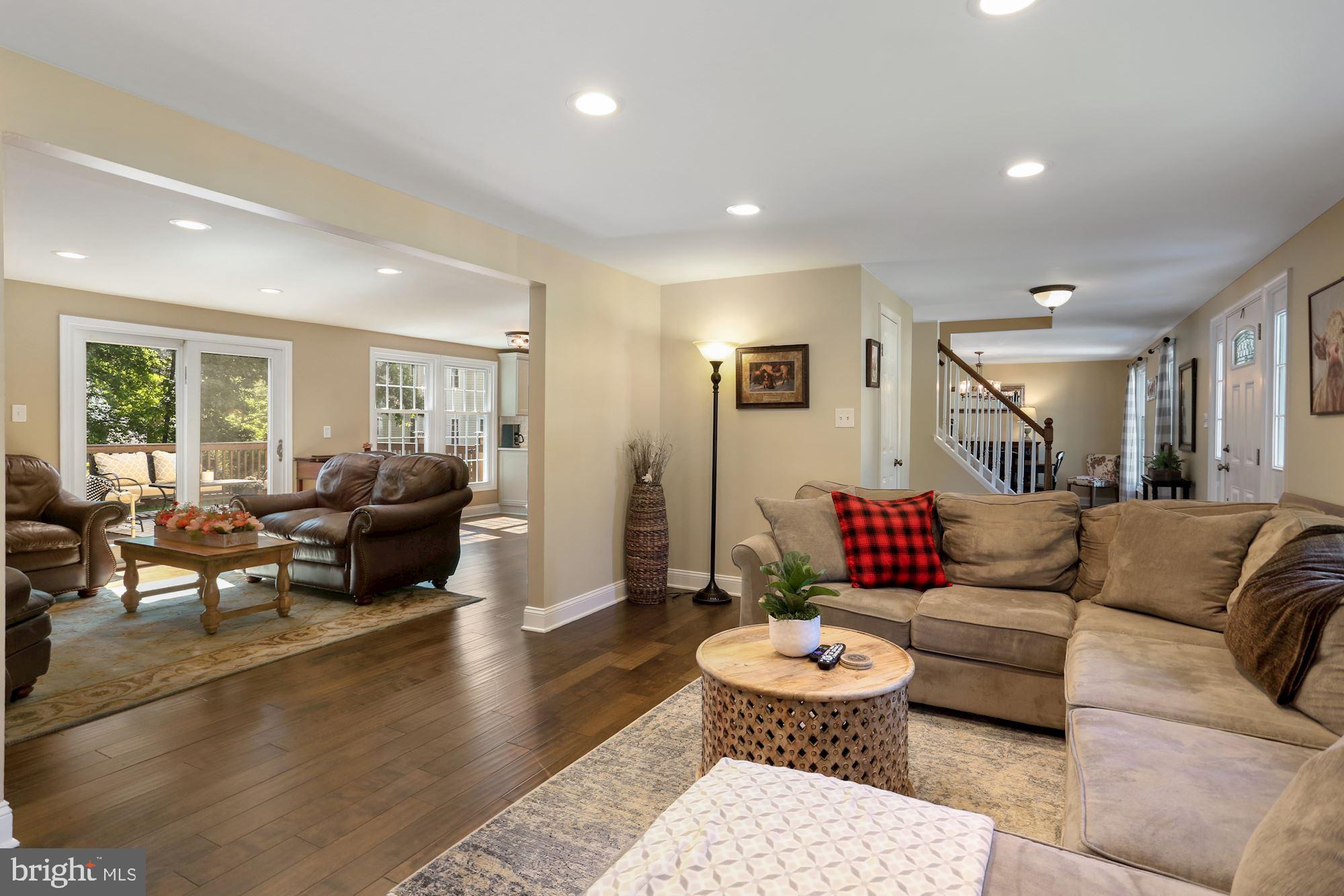 SHANNON STATION - Residential