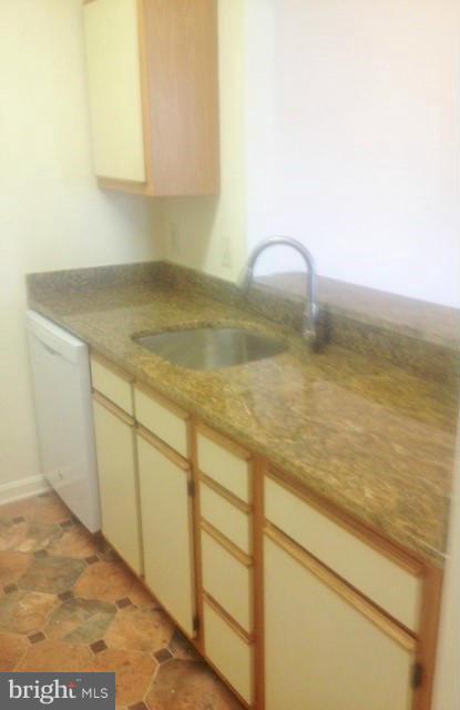 LIONS GATE - Residential Lease