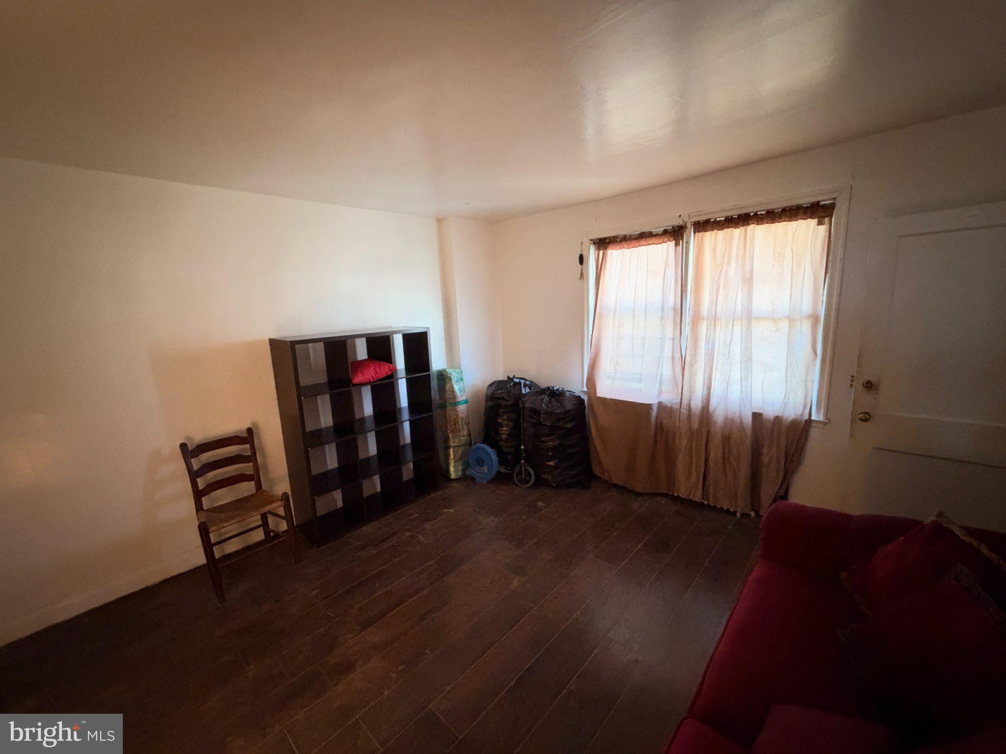 3634 COLUMBUS DRIVE