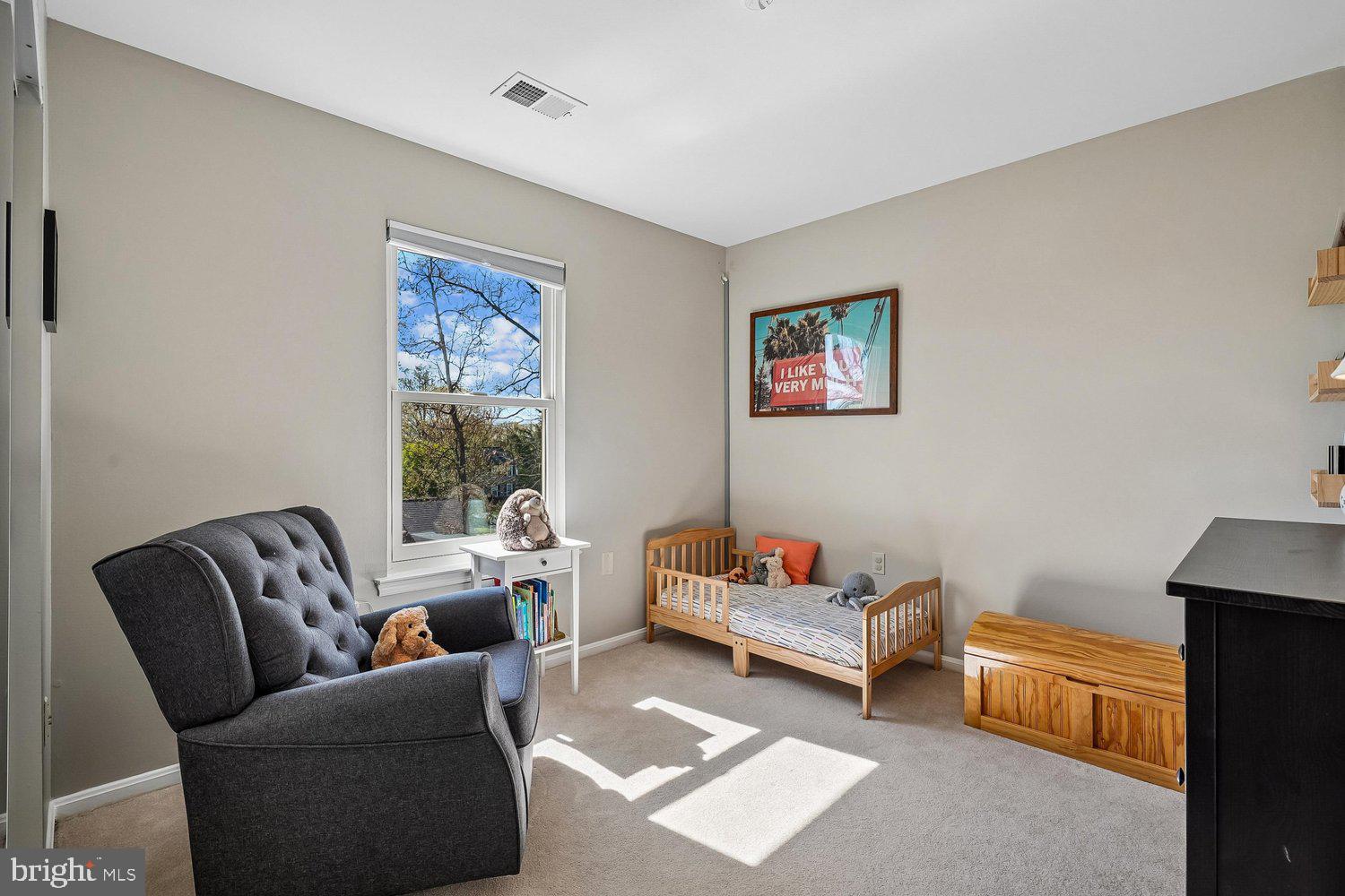 TREESIDE - Residential