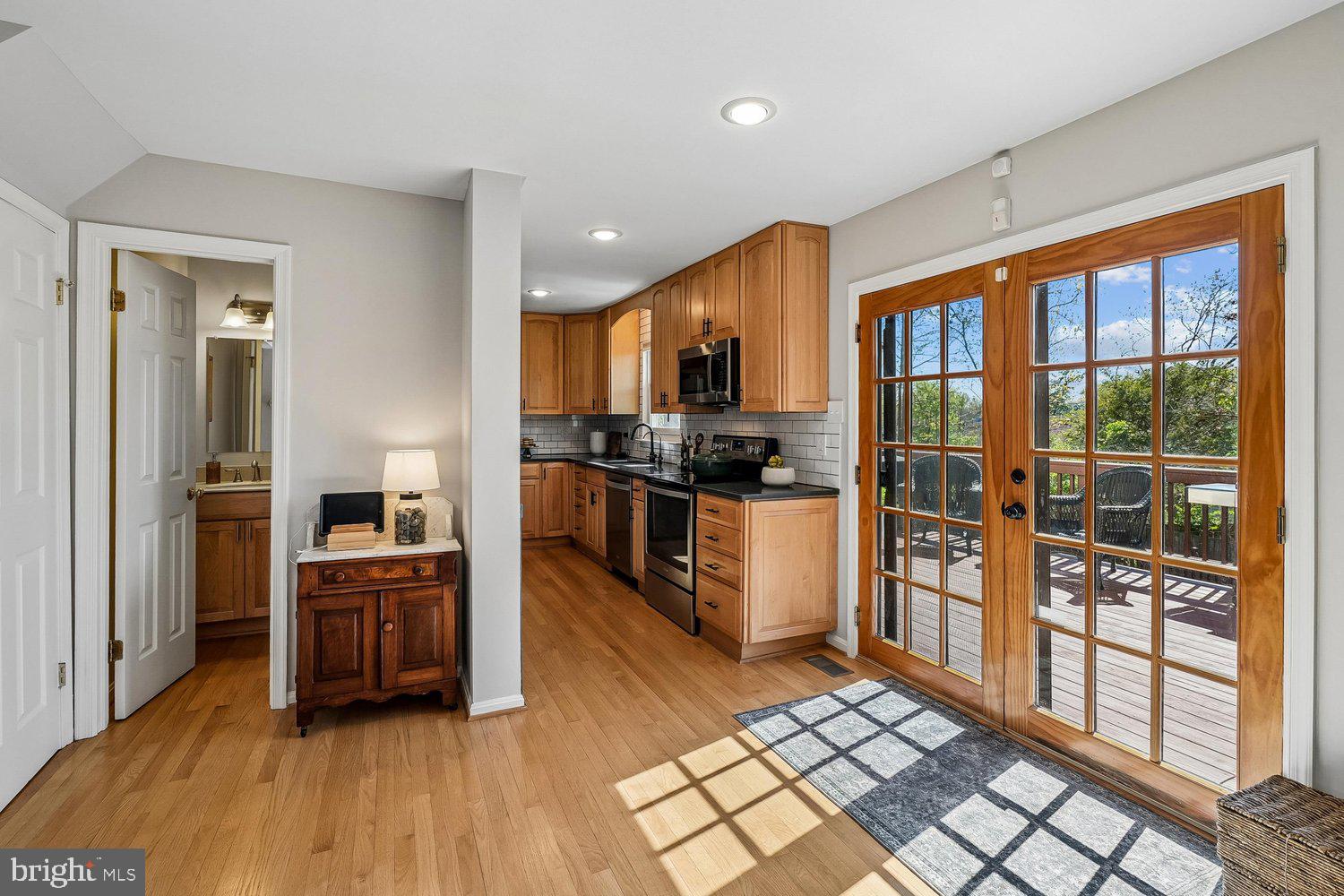 TREESIDE - Residential