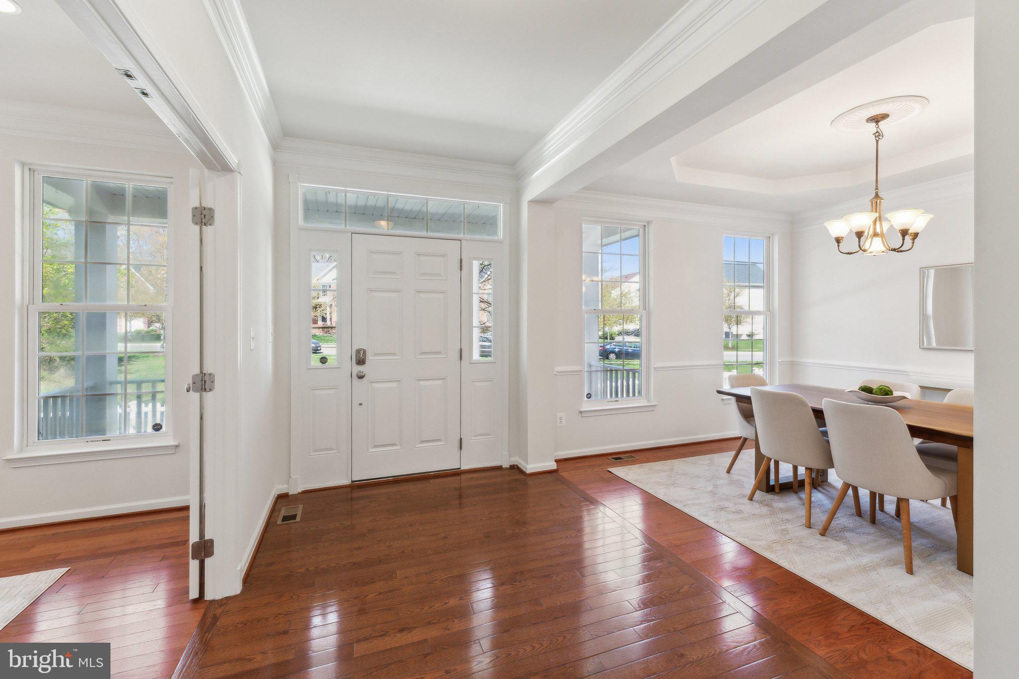 SOUTH RIDING - Residential