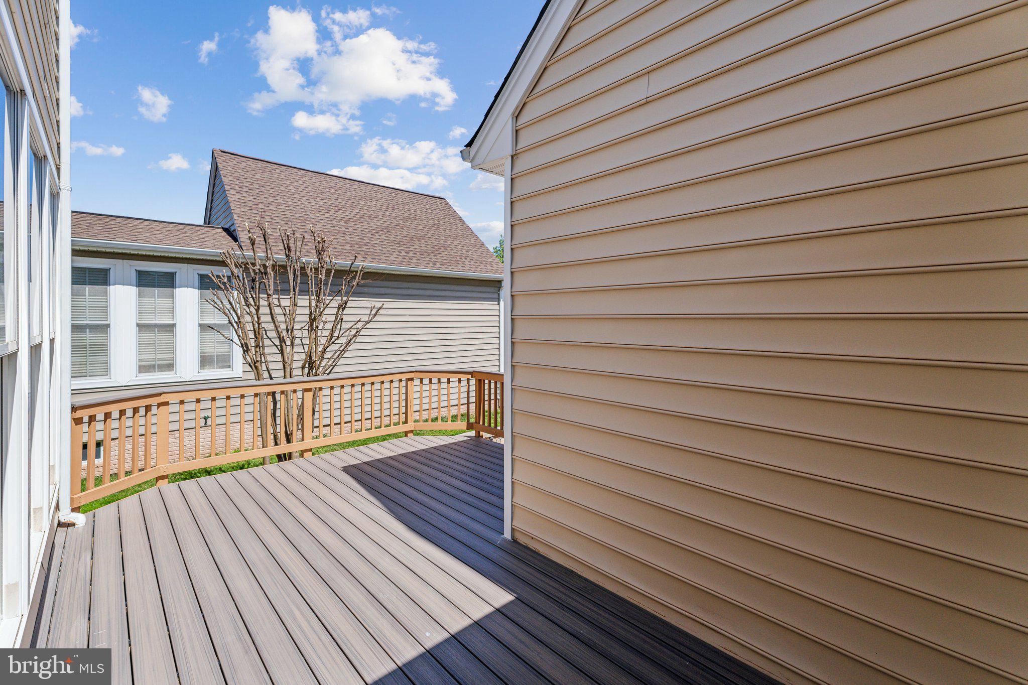 SOUTH RIDING - Residential