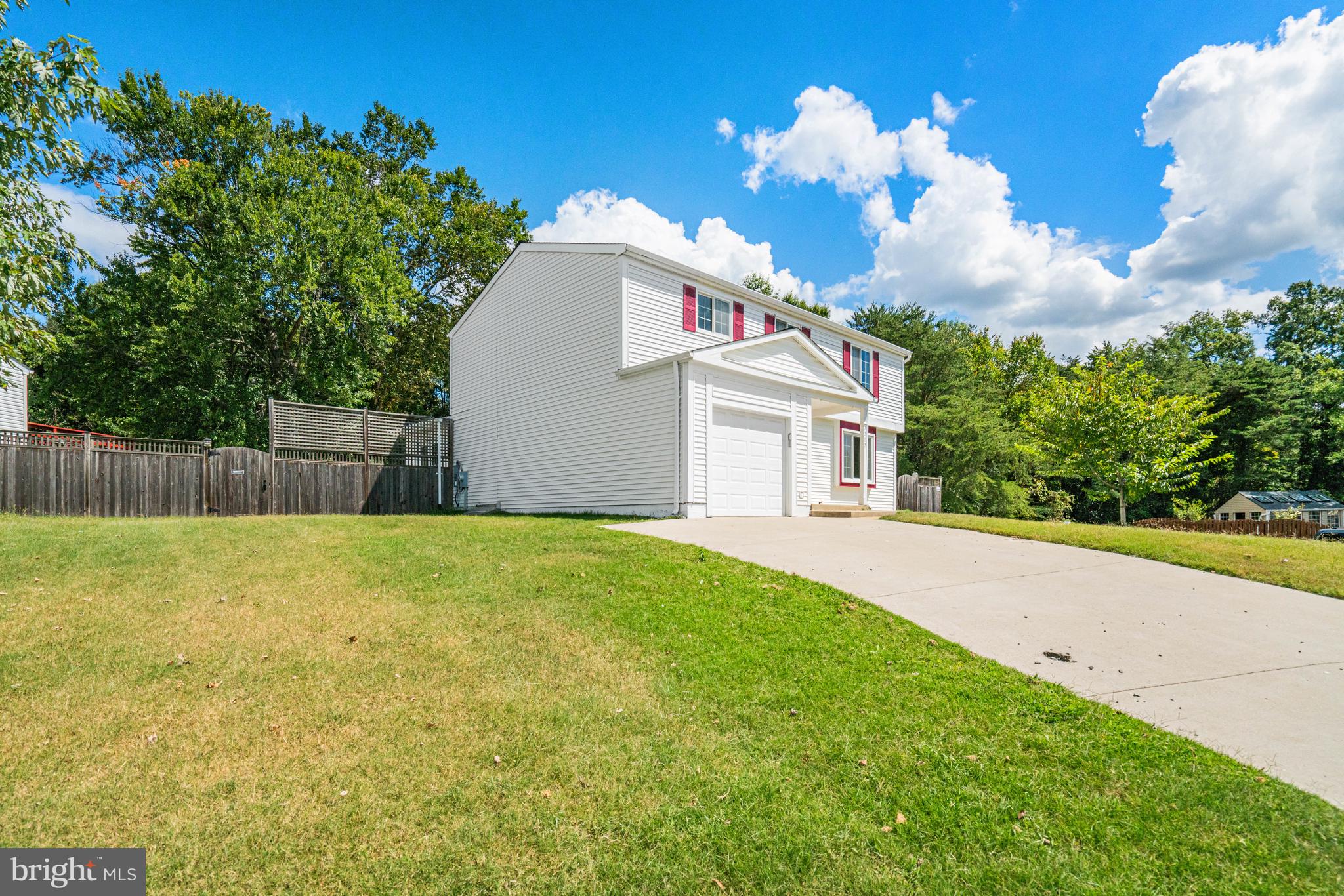 7307 BONNIEMILL LANE