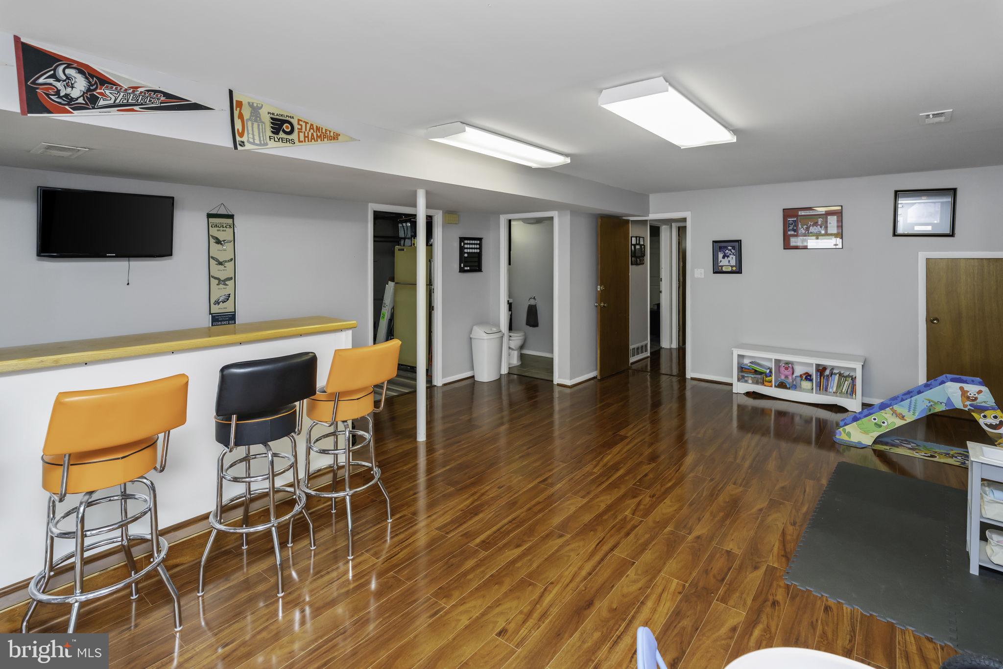 SOMERTON - Residential