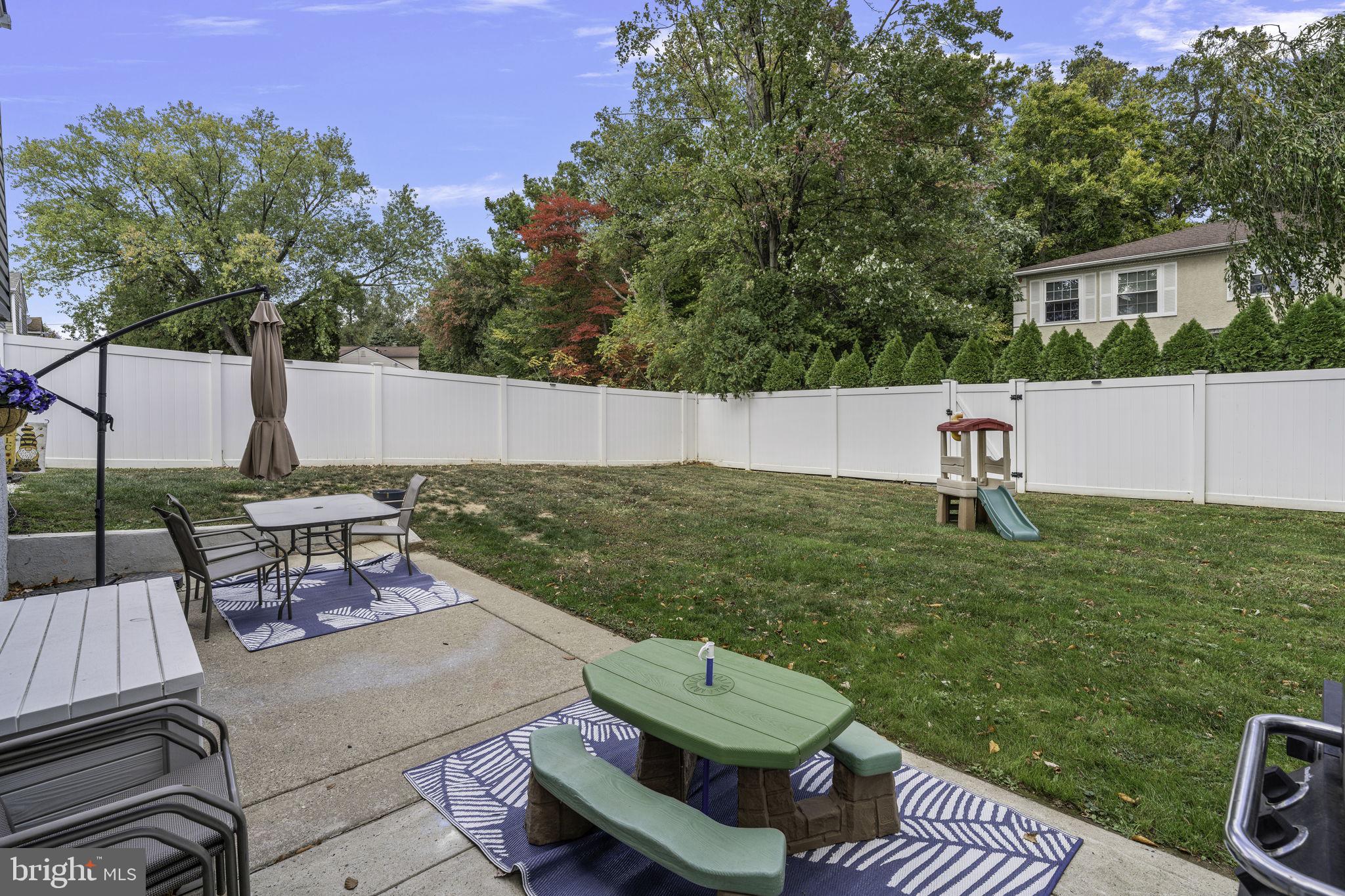 SOMERTON - Residential