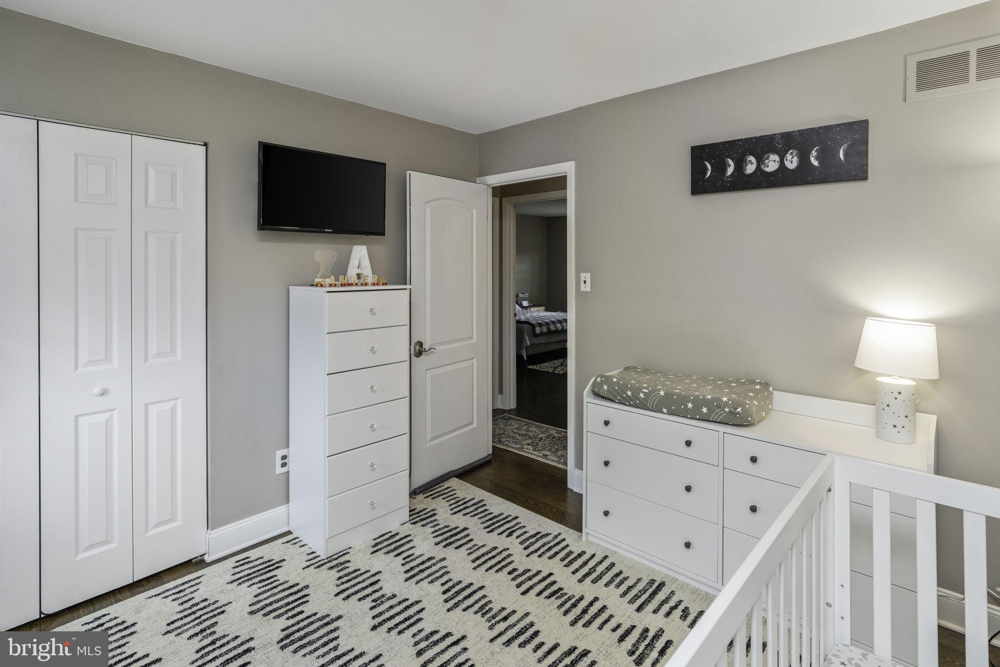 SOMERTON - Residential