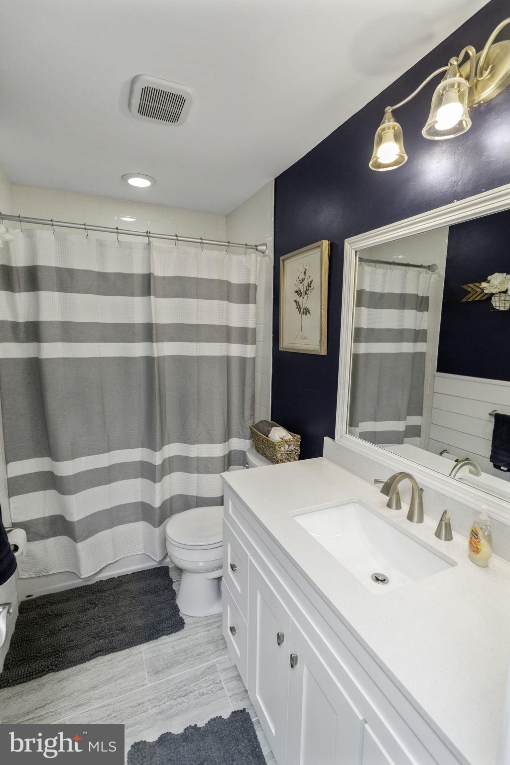 SOMERTON - Residential