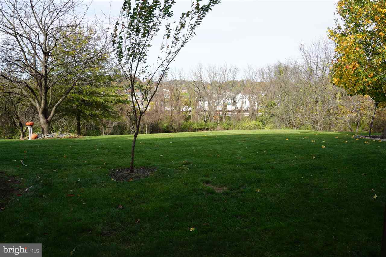 WESTRIDGE TOWNHOMES - Residential