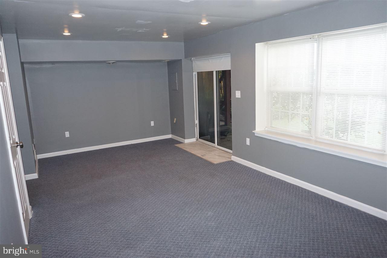 WESTRIDGE TOWNHOMES - Residential