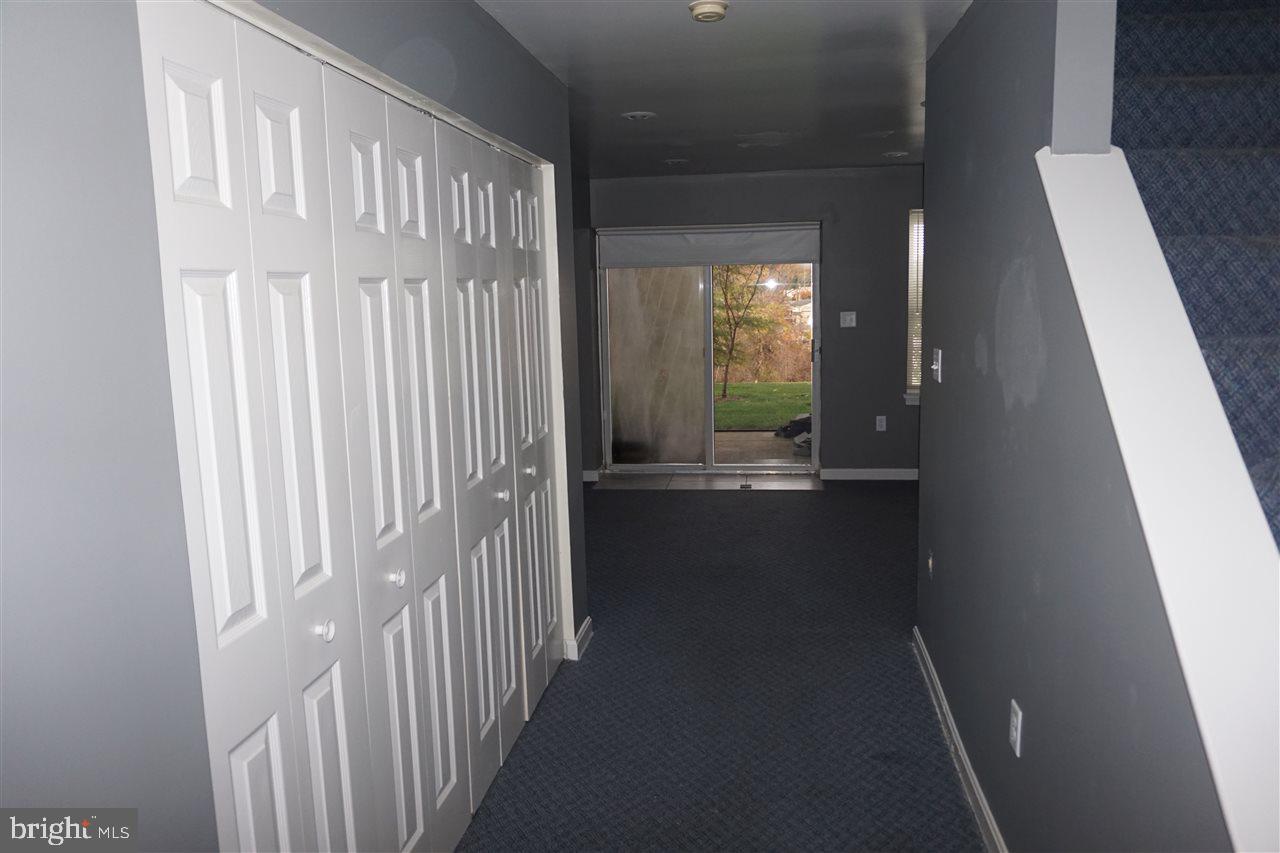 WESTRIDGE TOWNHOMES - Residential