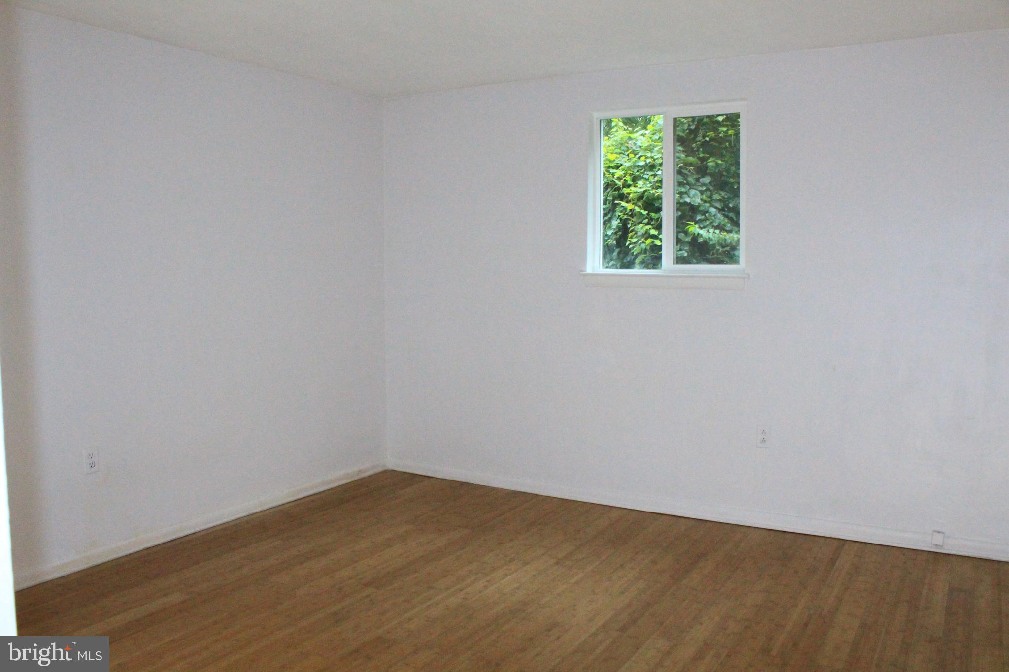 BUSTLETON - Residential