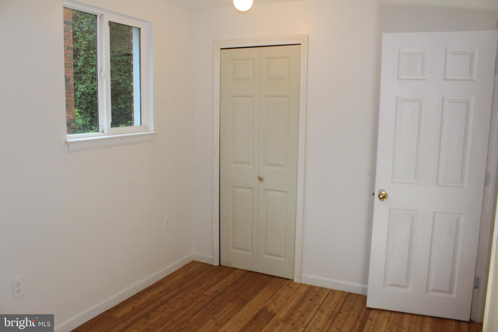 BUSTLETON - Residential