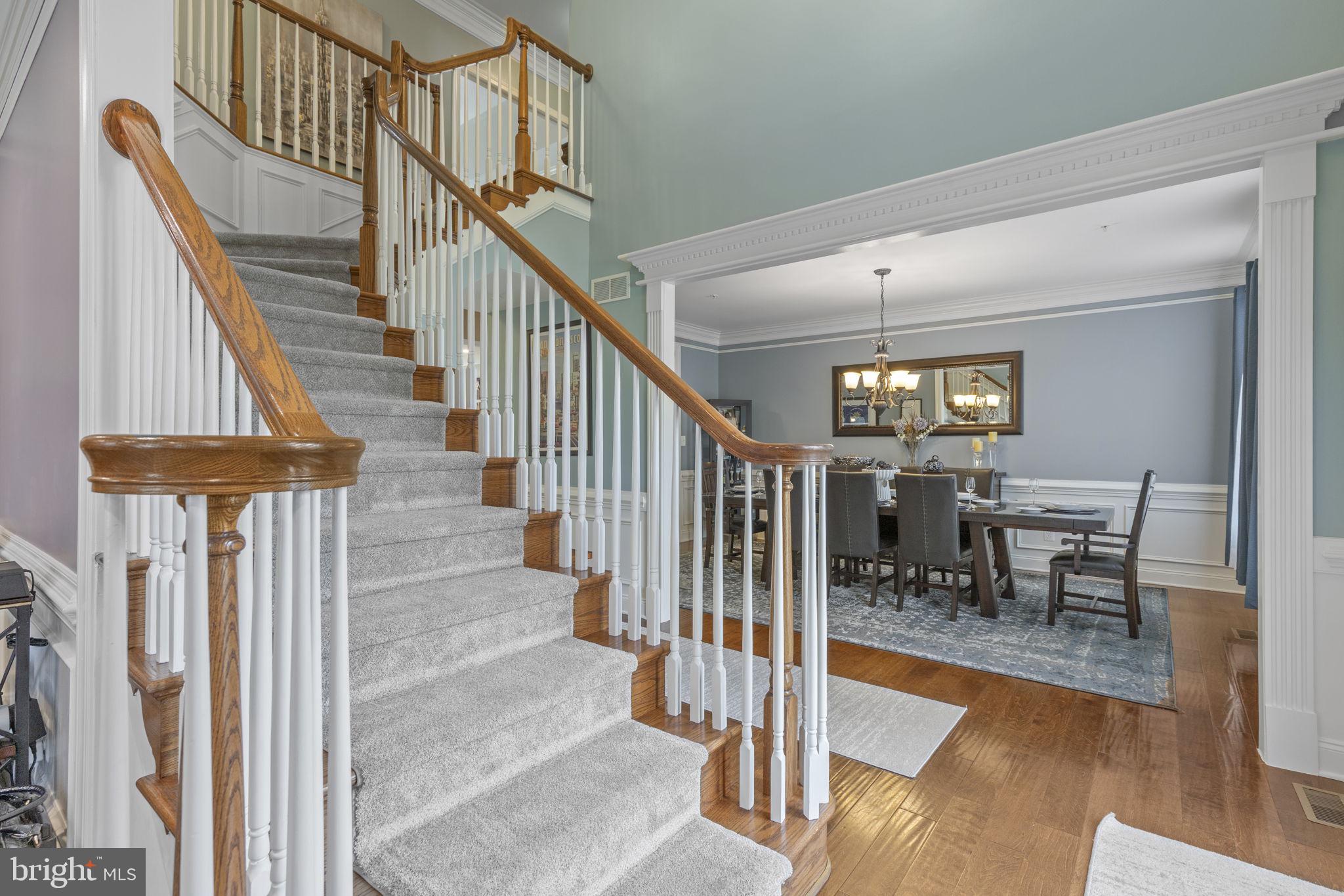706 CLEARVIEW DRIVE
