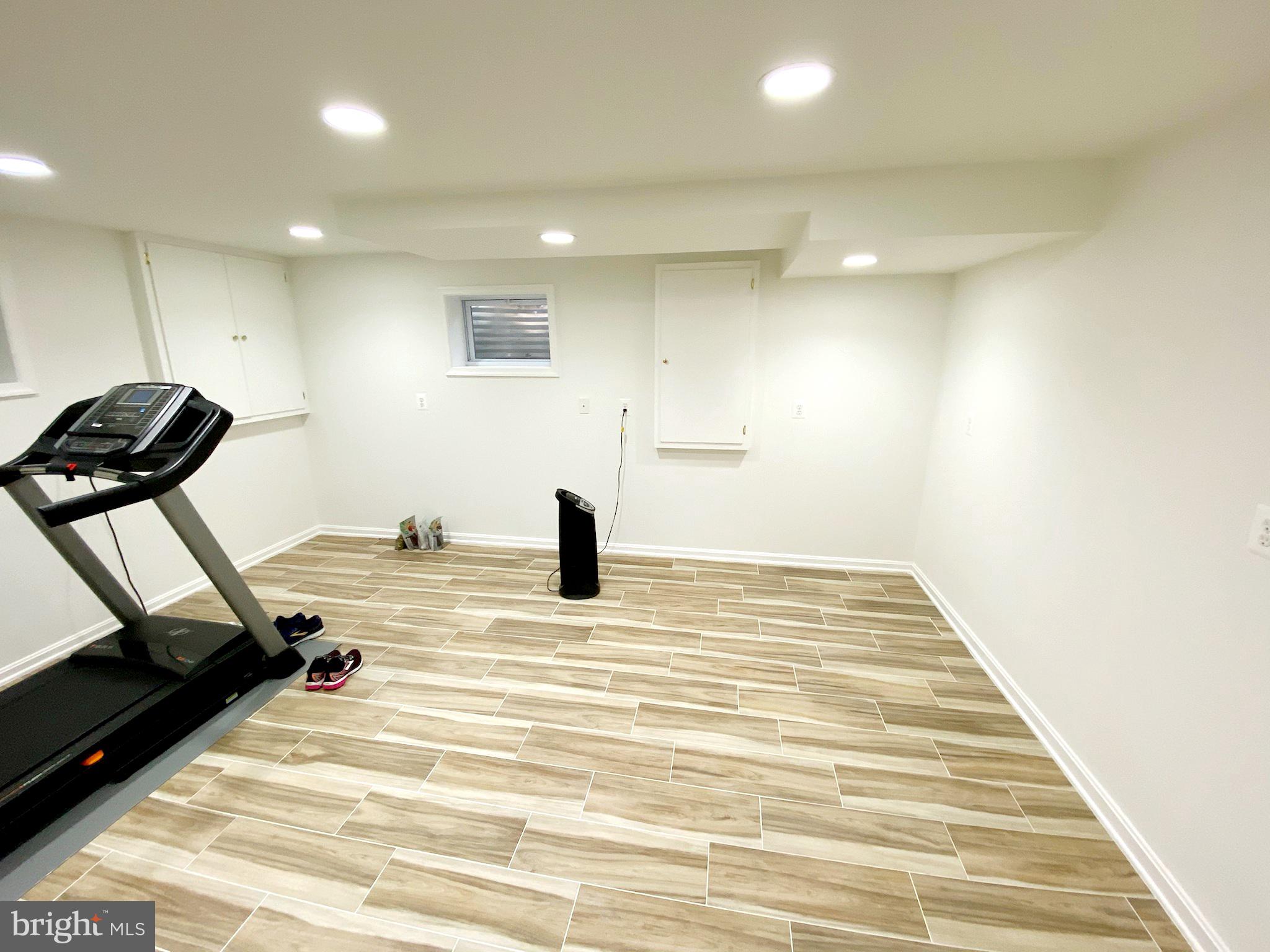 PARKVIEW - Residential Lease