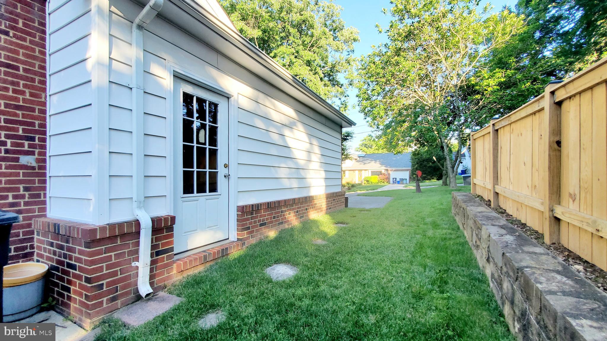 PARKVIEW - Residential Lease