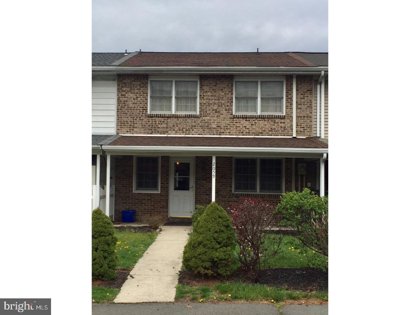 YORKVILLE - Residential