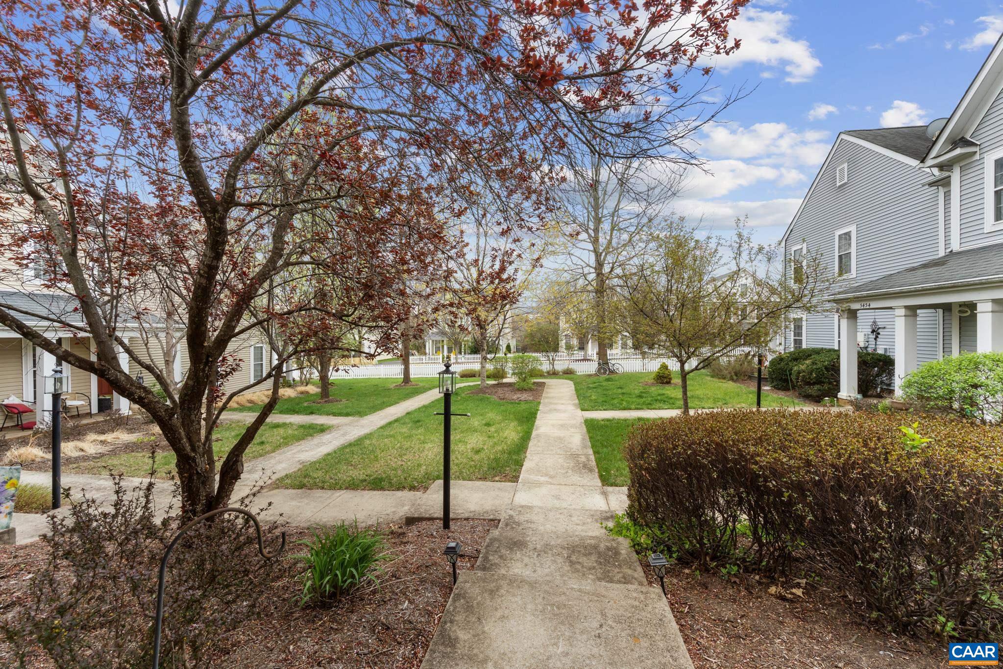 PARKSIDE VILLAGE - Residential