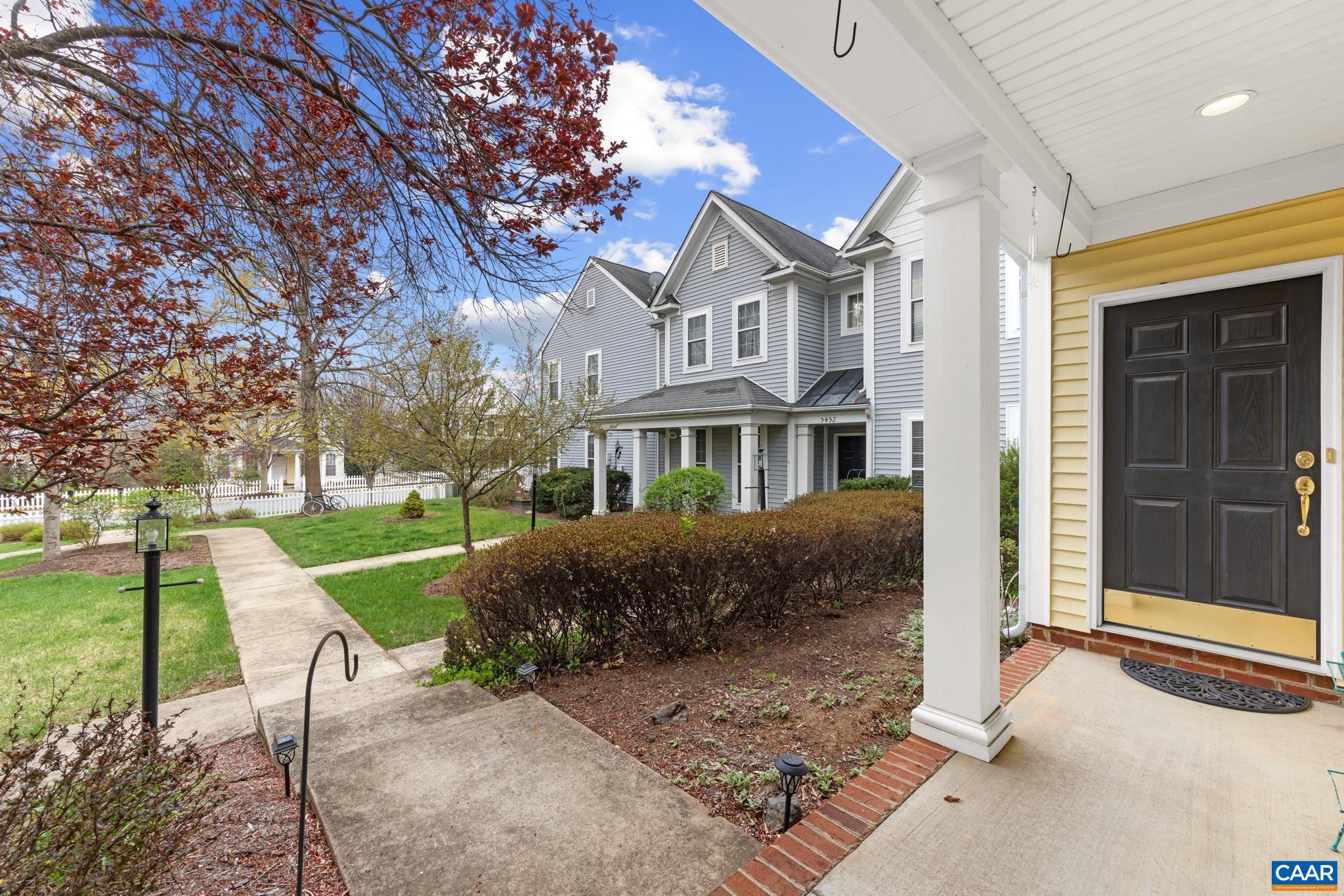 PARKSIDE VILLAGE - Residential