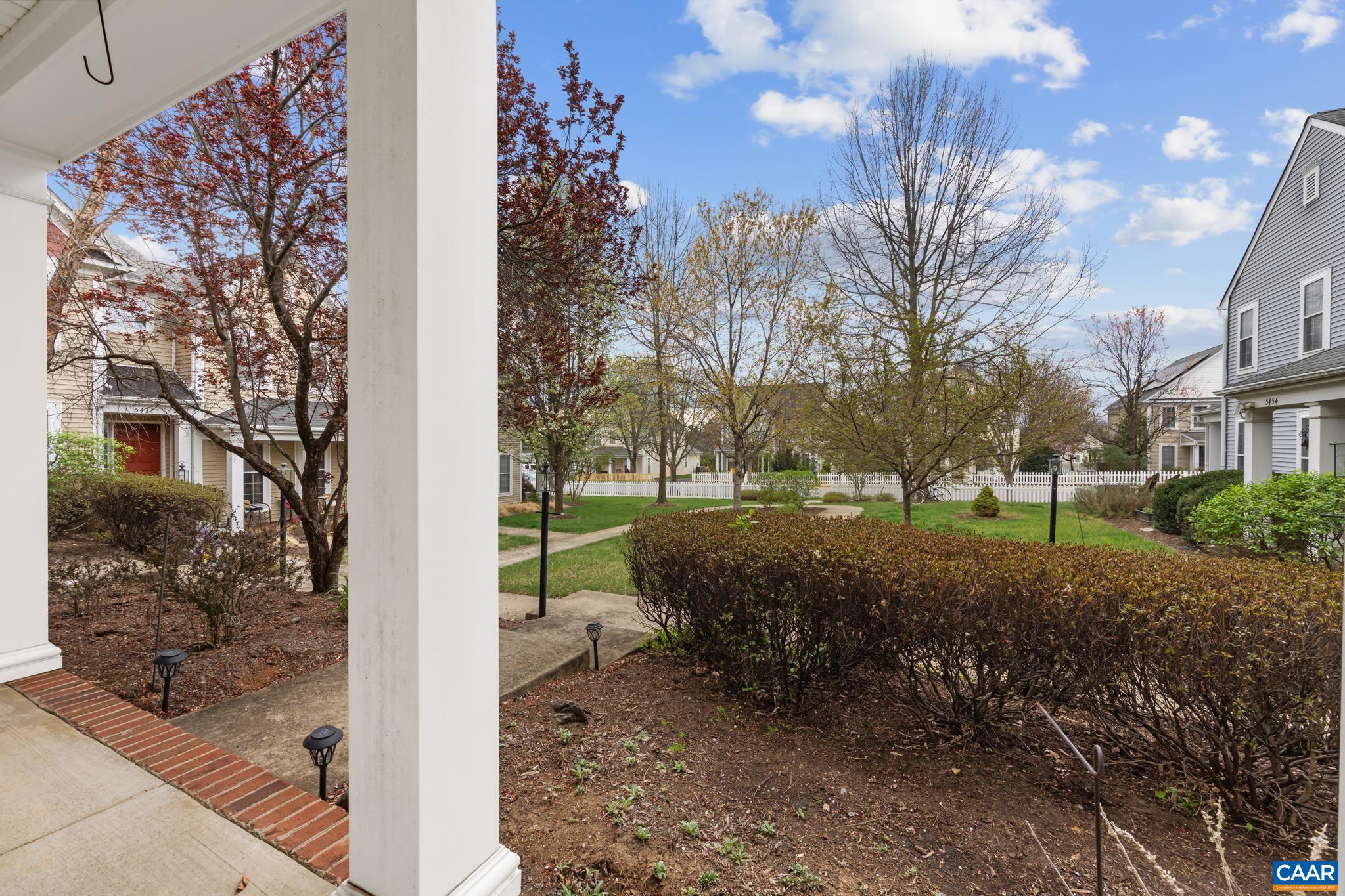 PARKSIDE VILLAGE - Residential