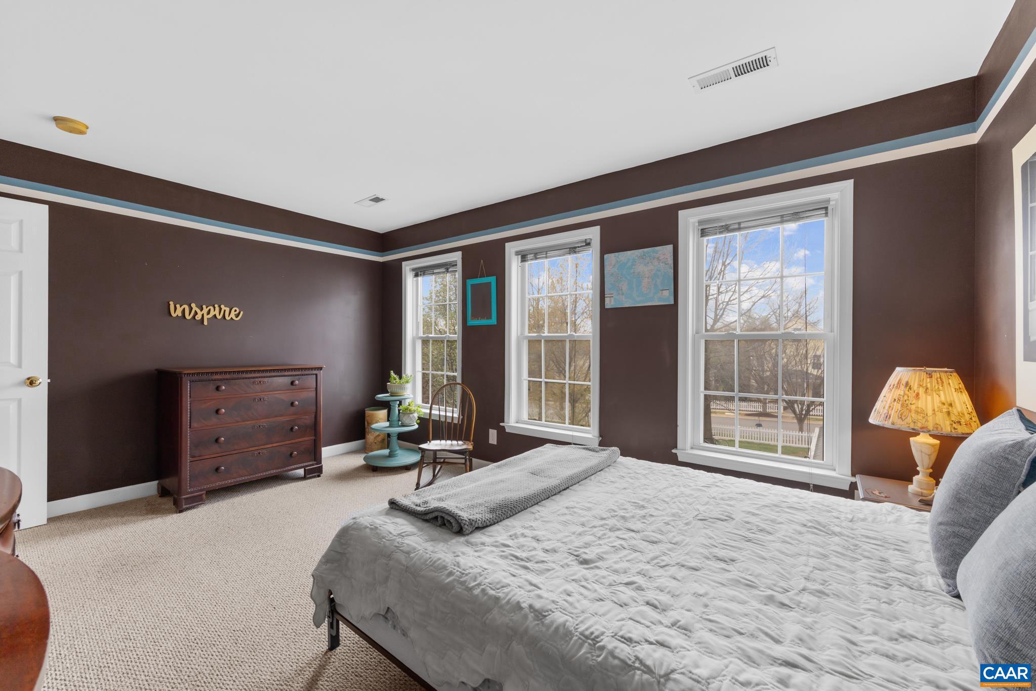 PARKSIDE VILLAGE - Residential