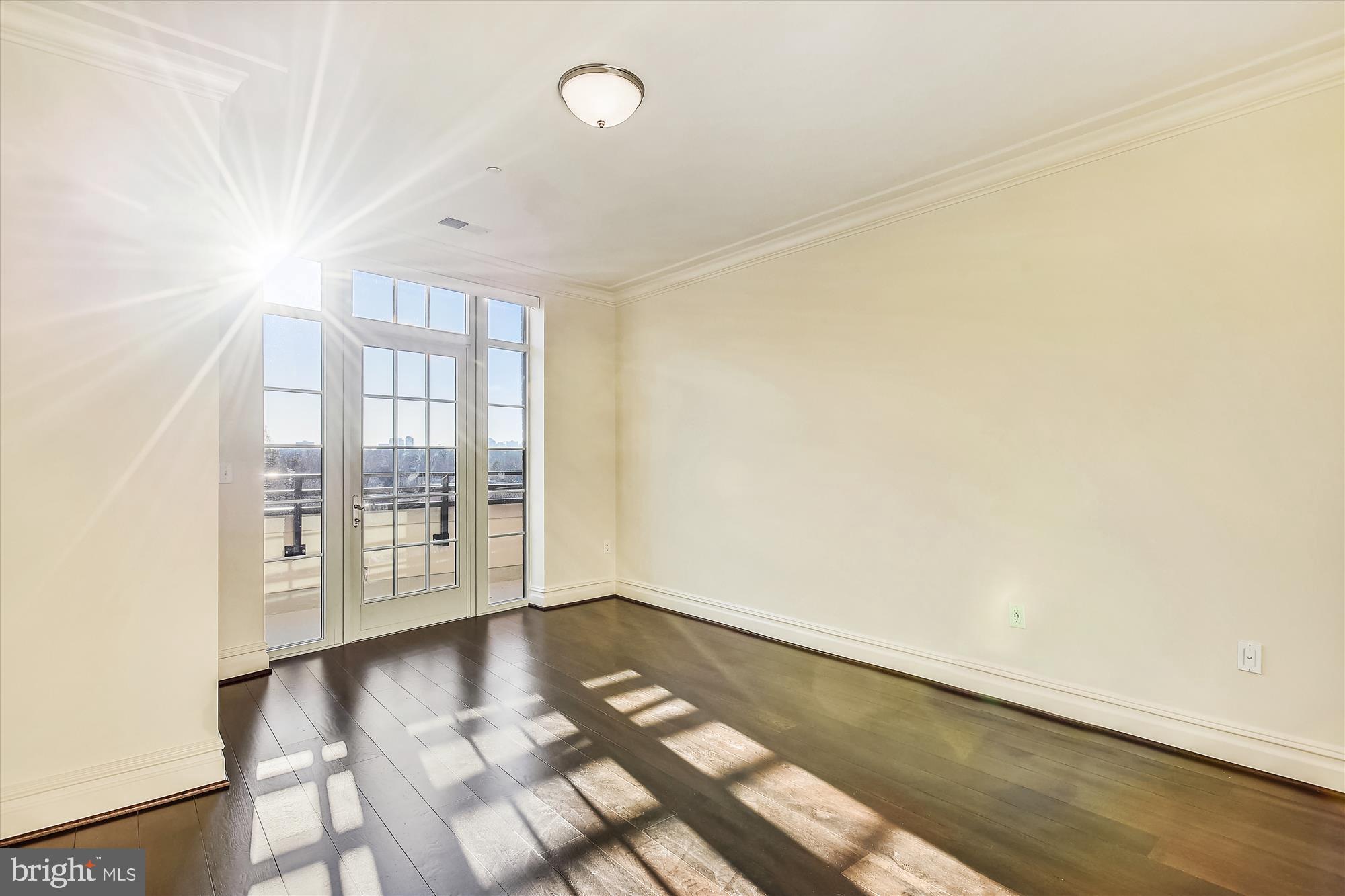 THE SIGNET - Residential Lease