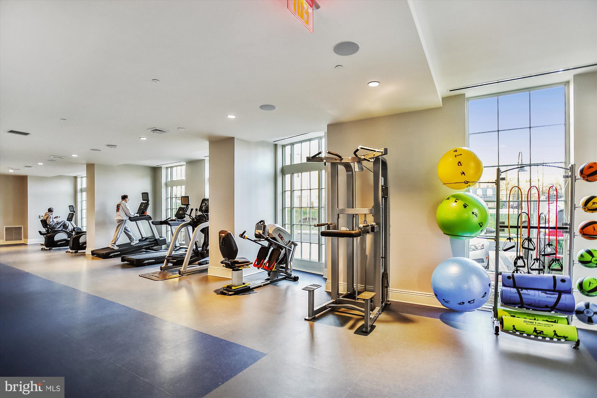 THE SIGNET - Residential Lease