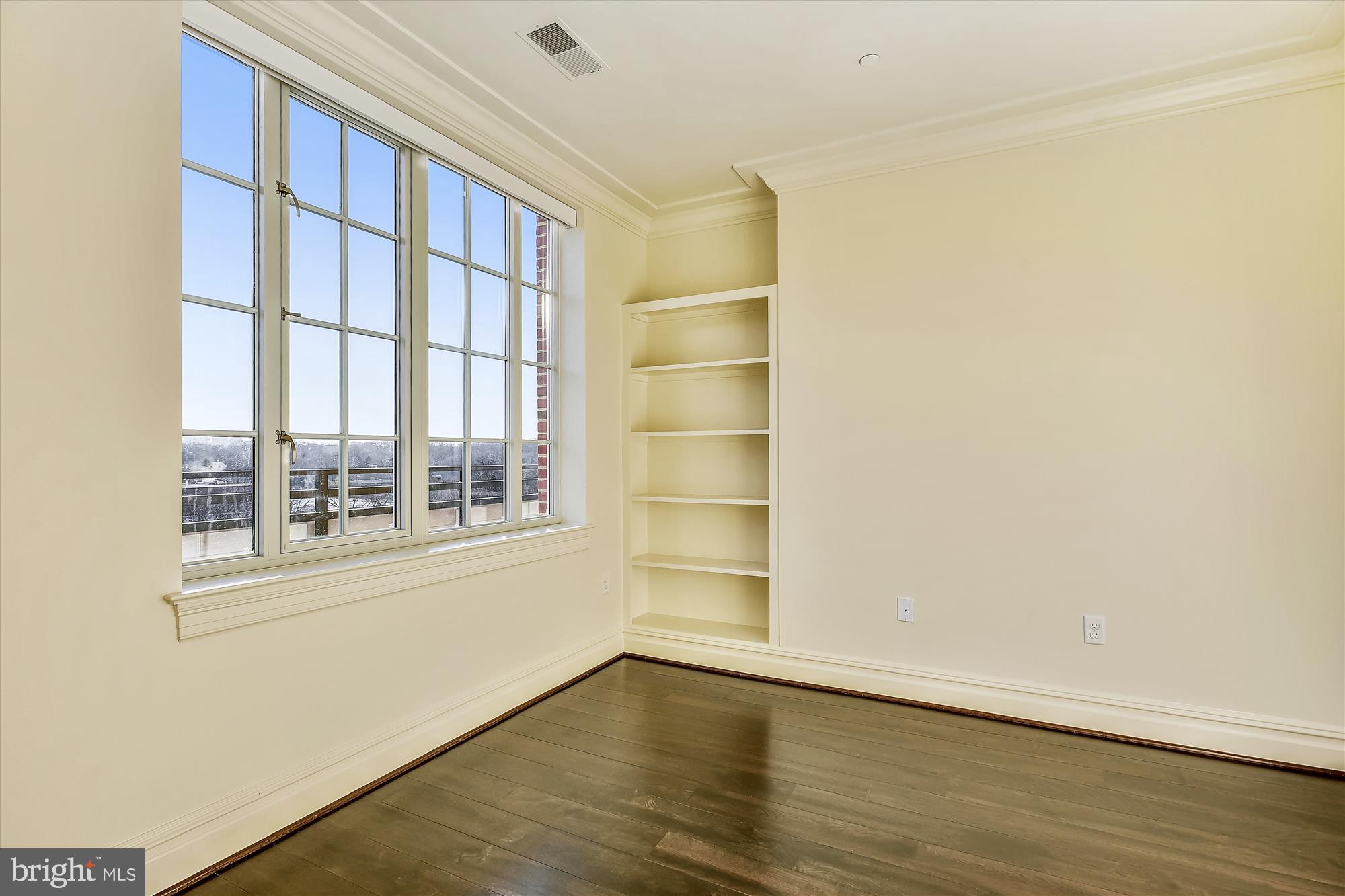 THE SIGNET - Residential Lease