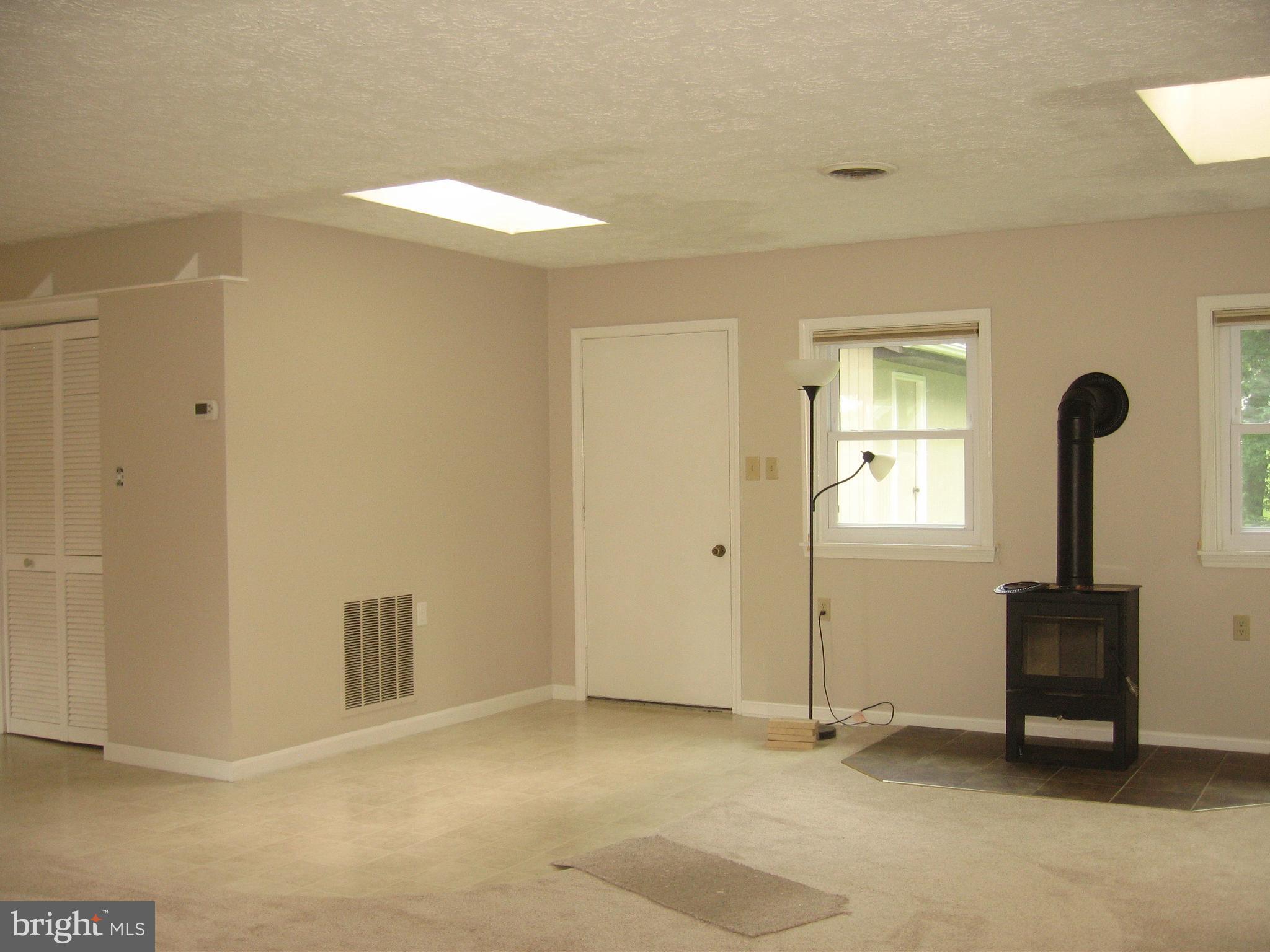 GLEN HAVEN - Residential Lease