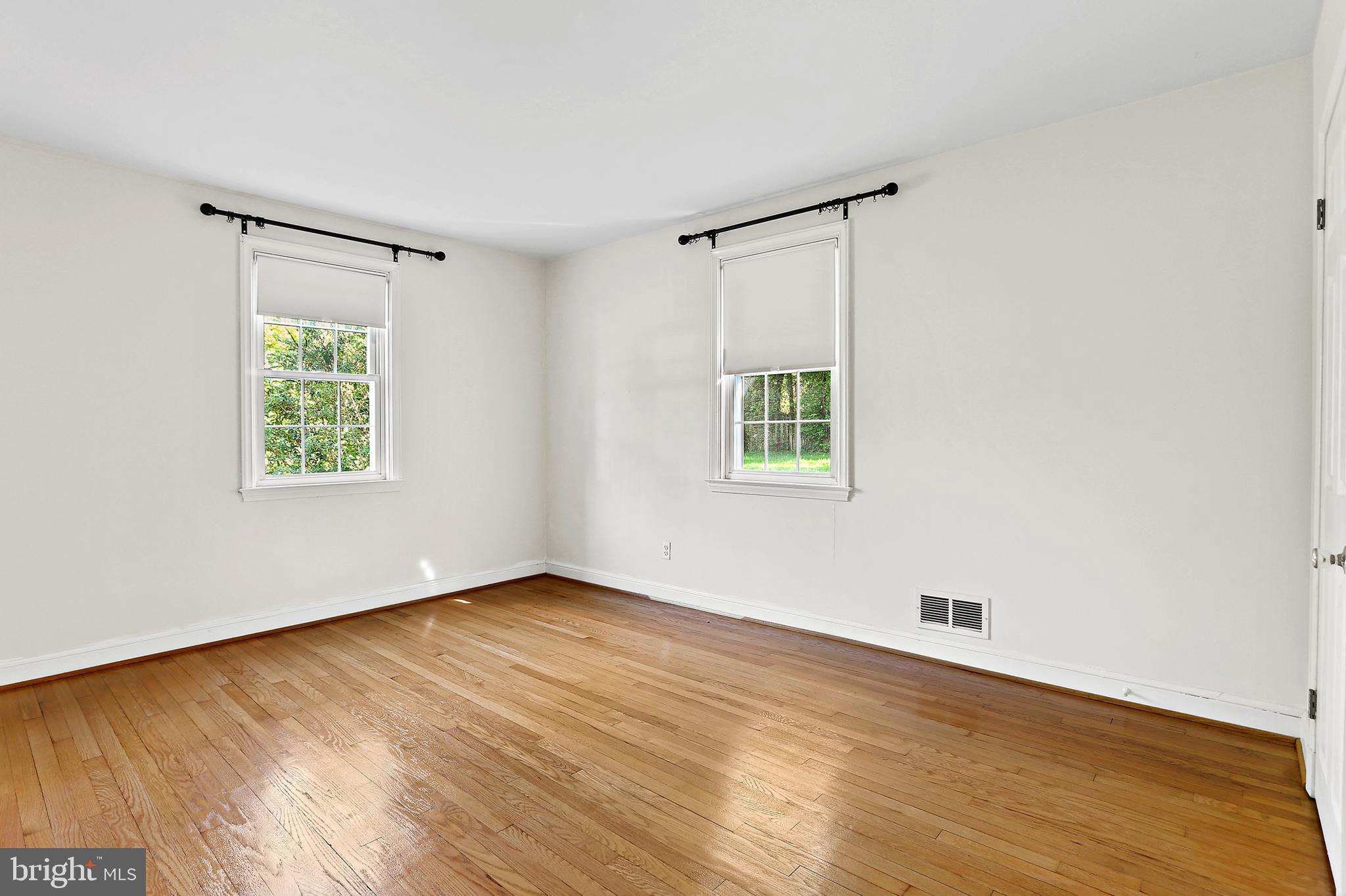 LUTHERVILLE - Residential