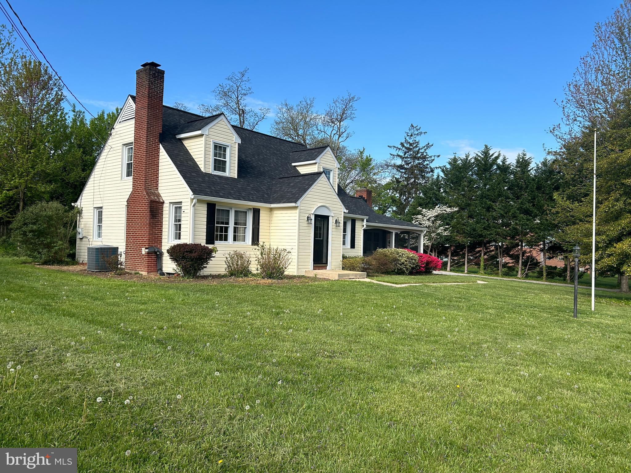 LUTHERVILLE - Residential