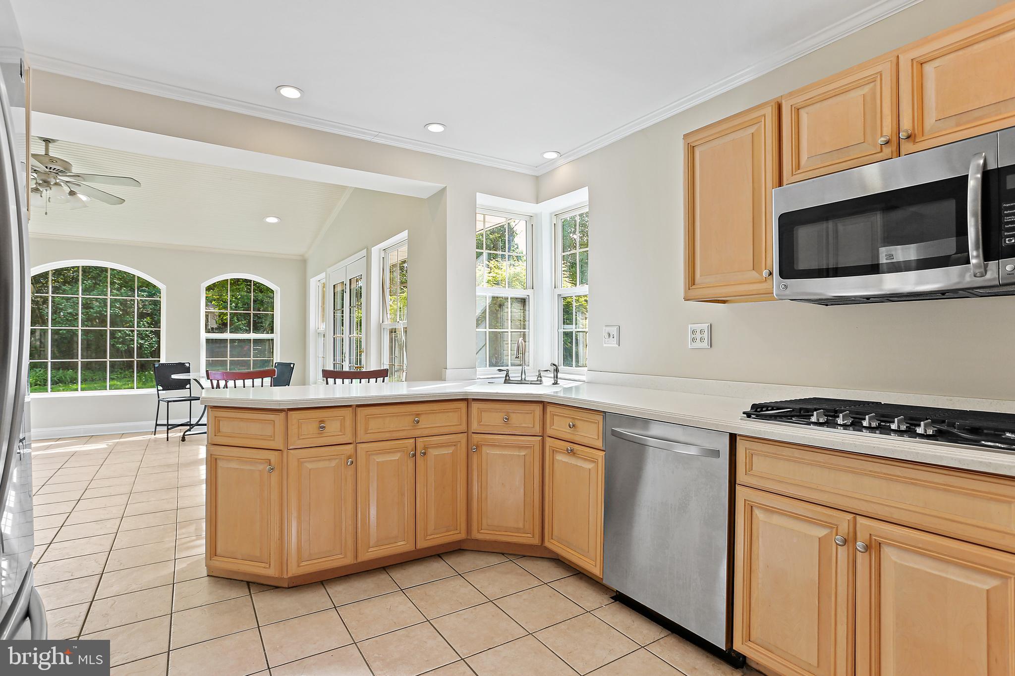 LUTHERVILLE - Residential