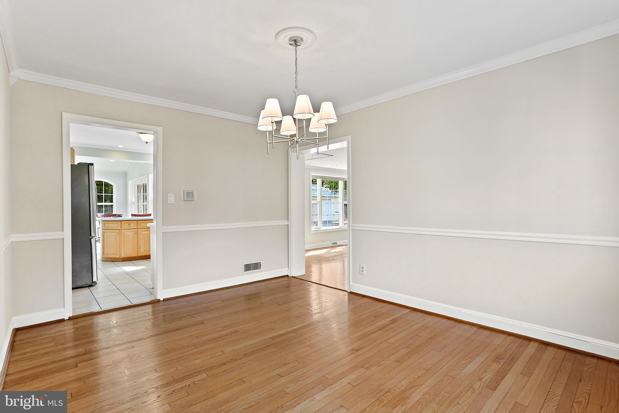 LUTHERVILLE - Residential