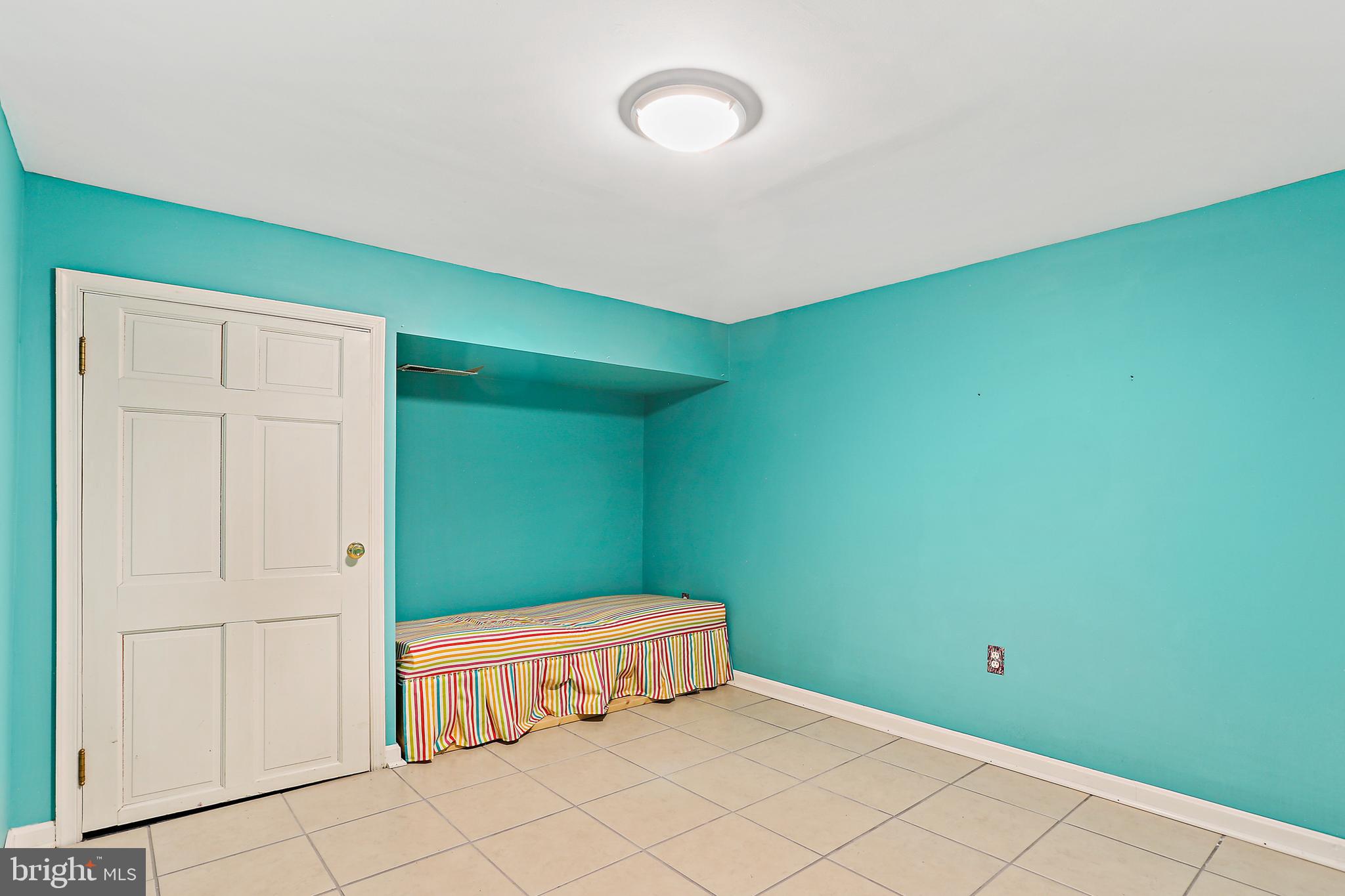 LUTHERVILLE - Residential