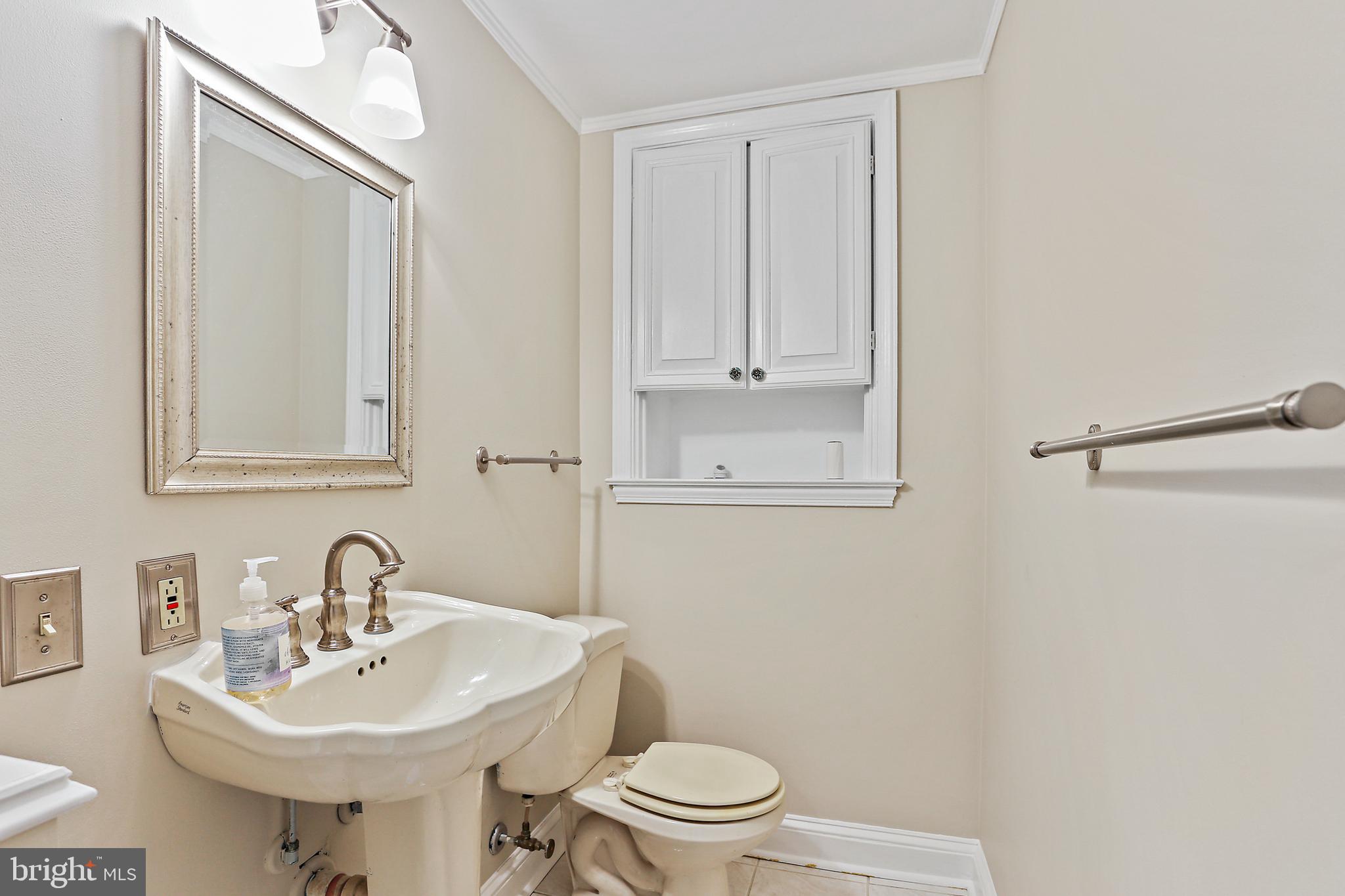 LUTHERVILLE - Residential