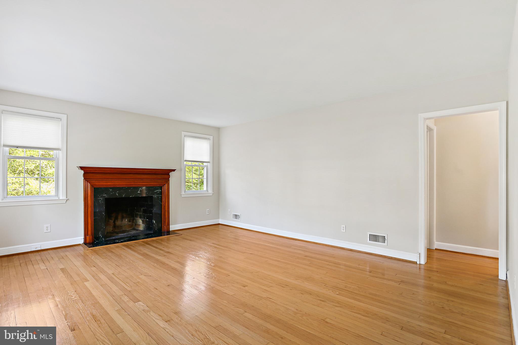 LUTHERVILLE - Residential