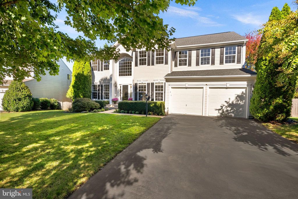 Photo of 309 Bill Brower Court, PURCELLVILLE, VA 20132 (MLS # VALO2109748)