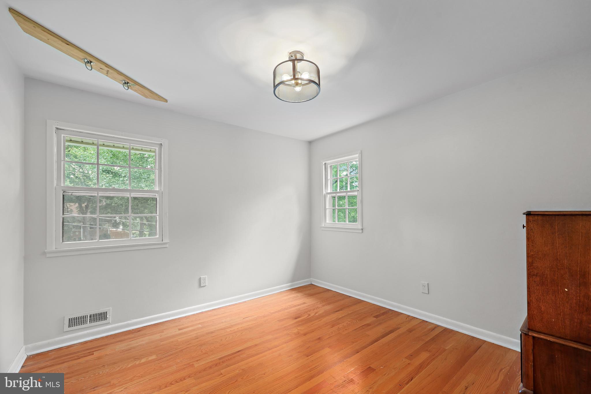 RIVERSIDE ESTATES - Residential