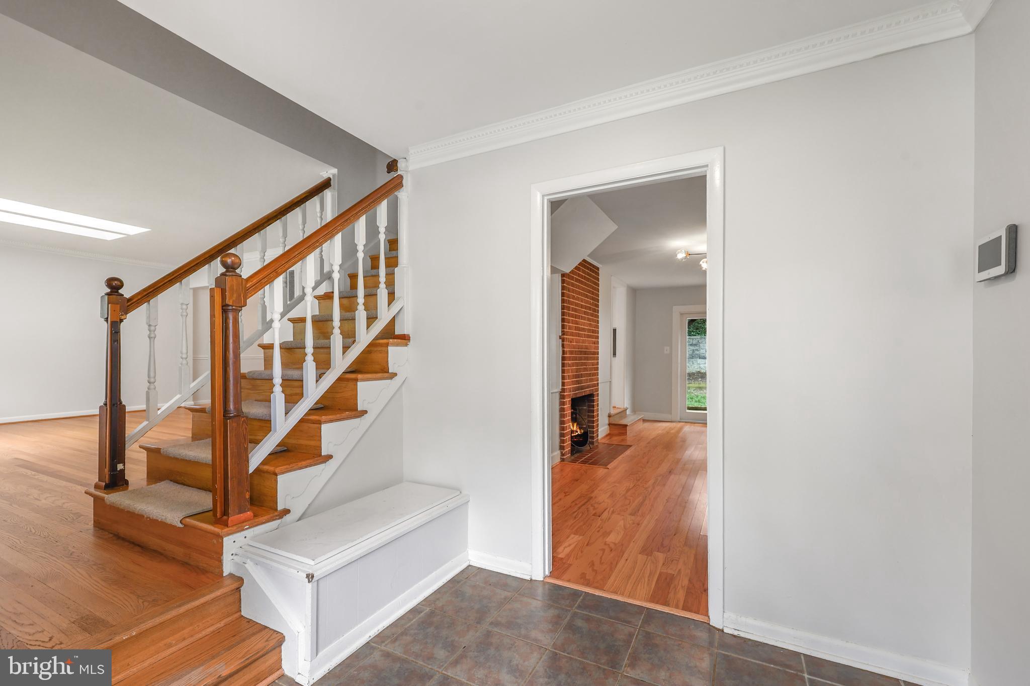 3301 BATTERSEA LANE