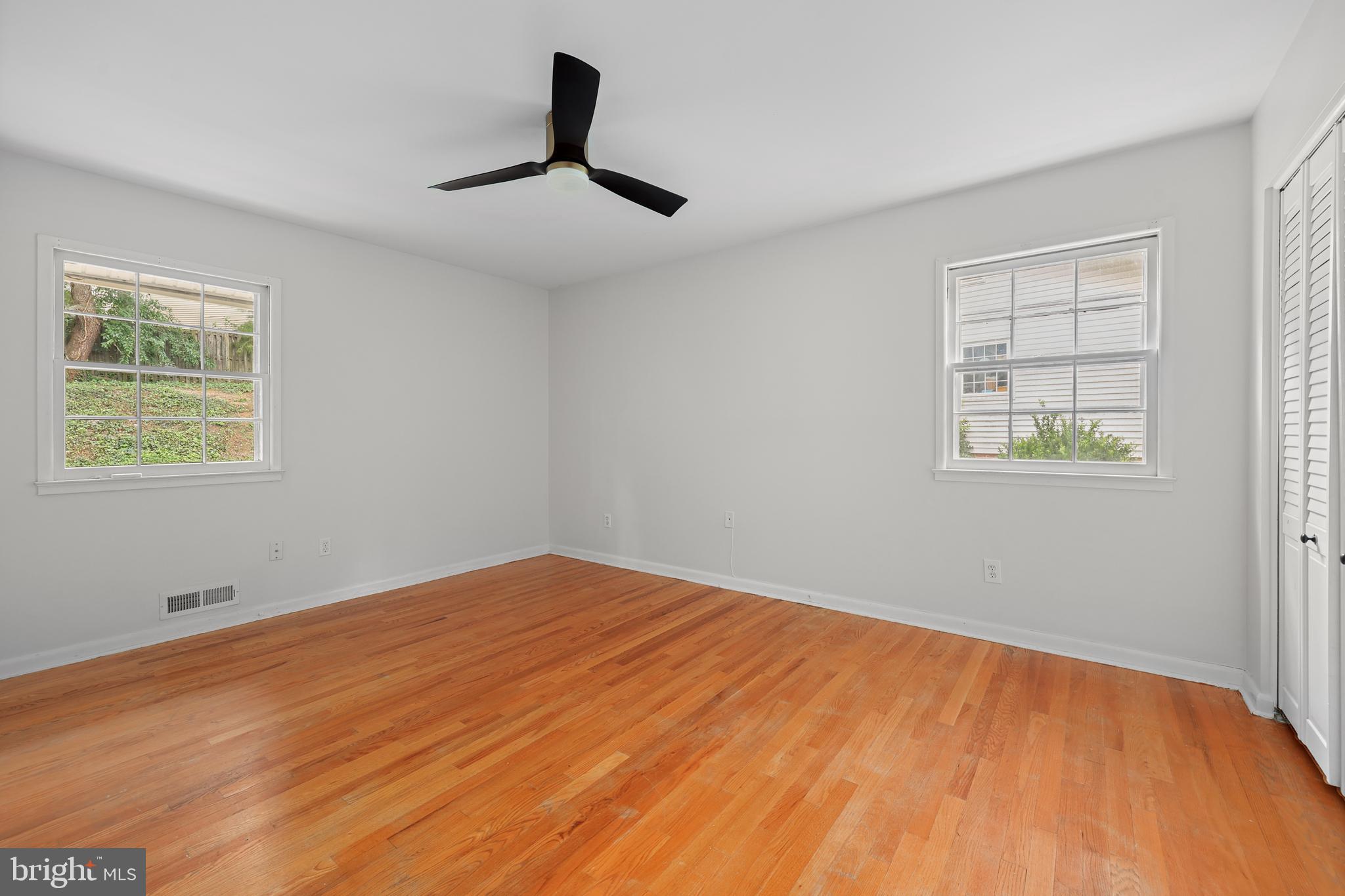 RIVERSIDE ESTATES - Residential