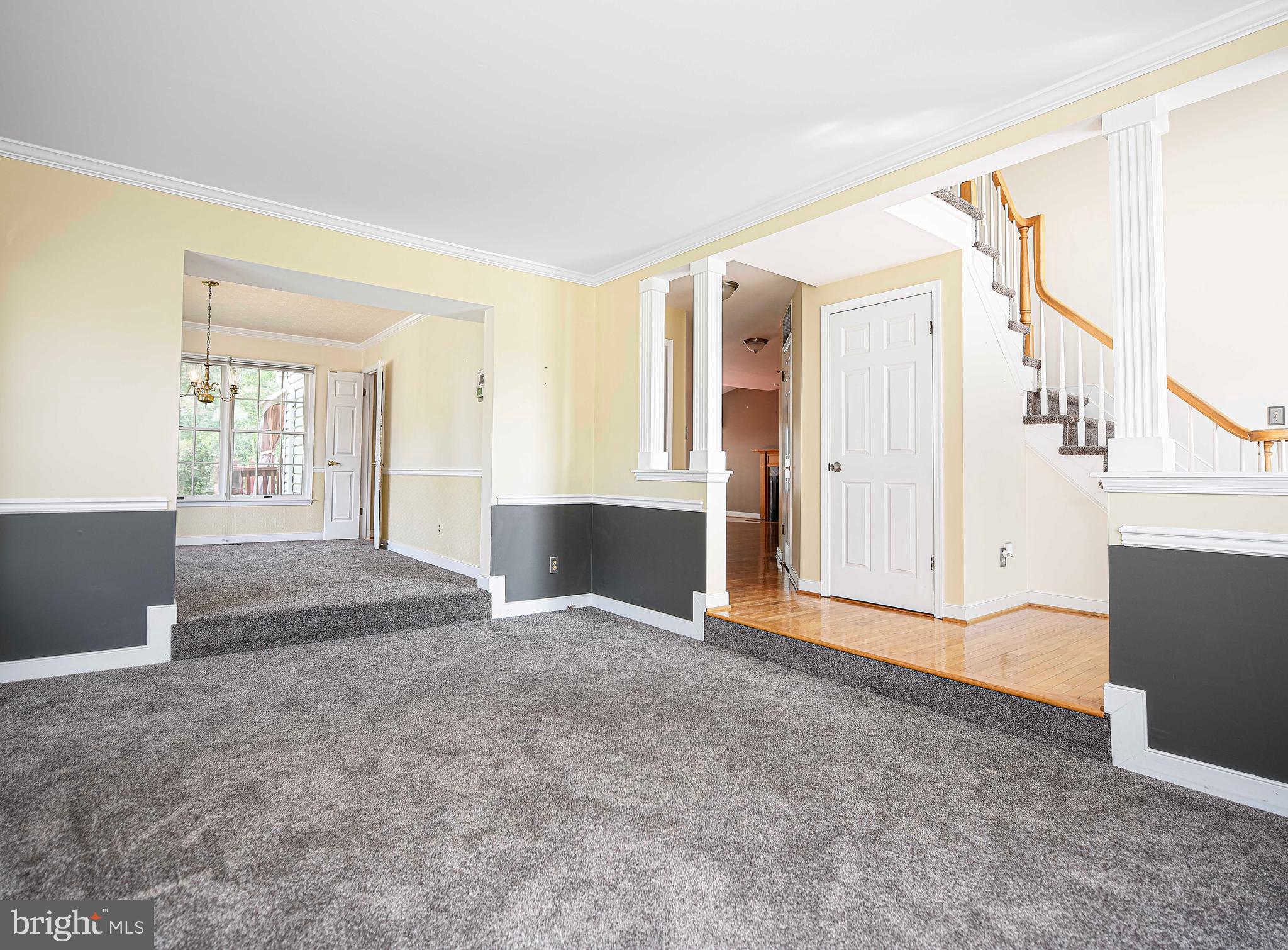 WOODLAND RUN - Residential